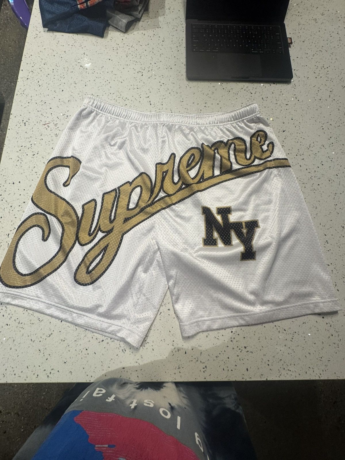 Supreme Supreme Big Script Mesh Shorts Size US 36 / EU 52 - 1 Thumbnail