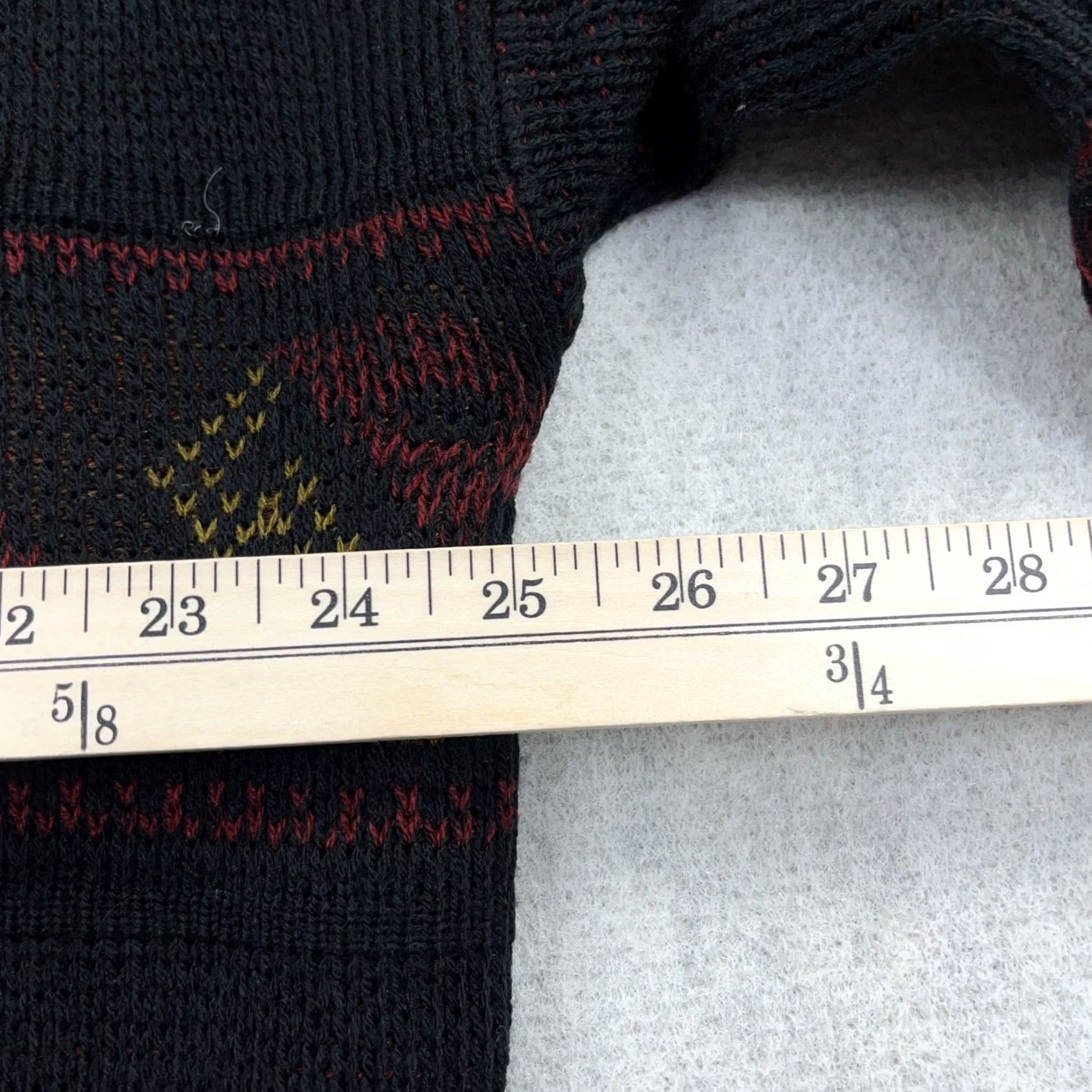 Vintage VINTAGE Grandpa Sweater Mens 3XB Black Red Geometric Crewneck 80s 90s Cosby Size US XL / EU 56 / 4 - 6 Thumbnail