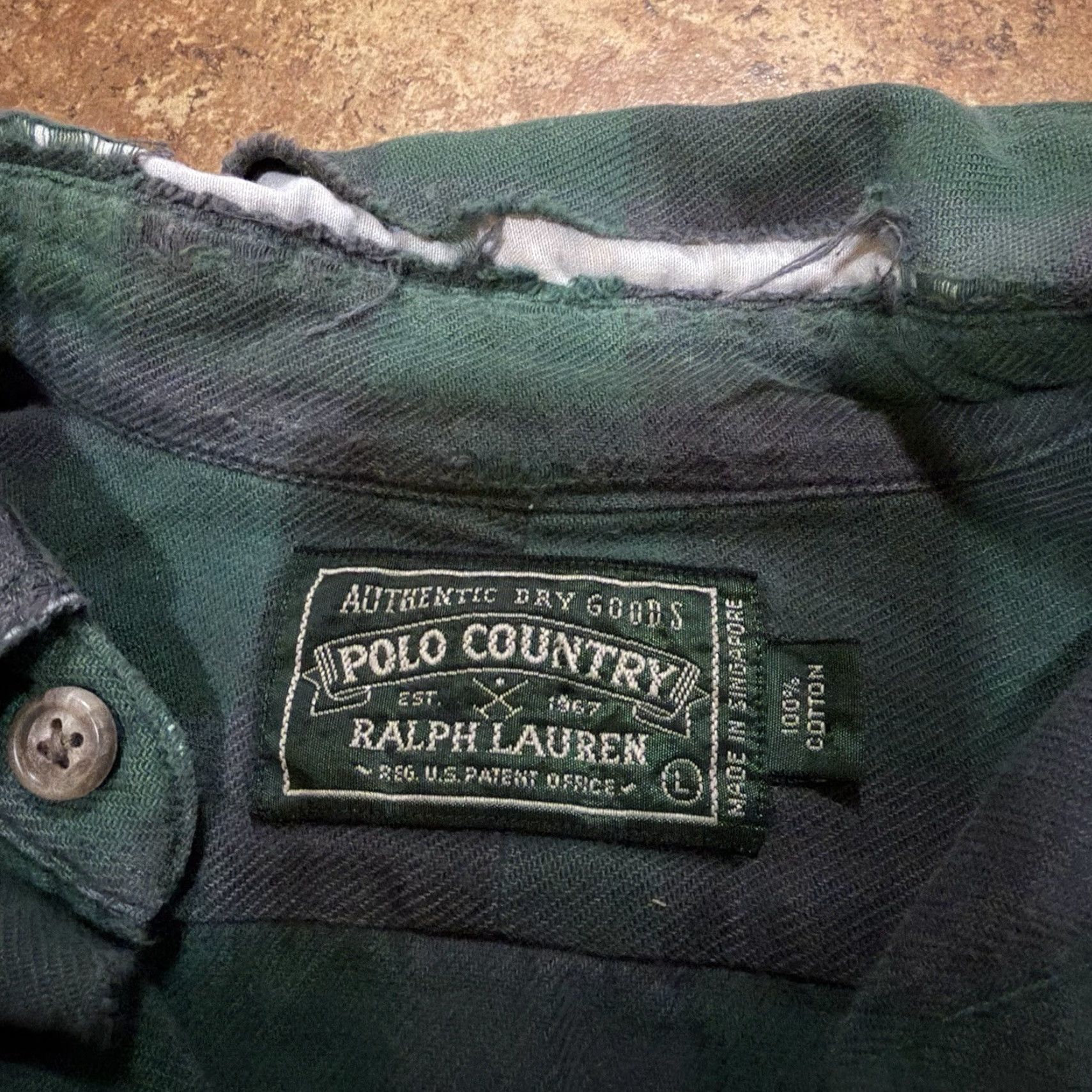 Ralph Lauren VTG Polo Country Ralph Lauren Shirt Men L Green Flannel Plaid Distressed Cotton Button-Up Pocketed Size US L / EU 52-54 / 3 - 6 Thumbnail