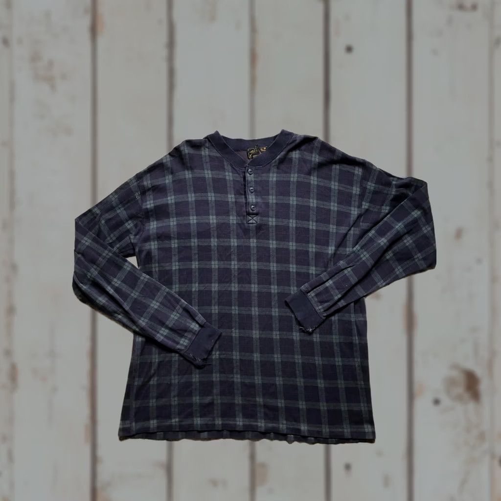 Eddie Bauer Vintage Eddie Bauer Henley Shirt Mens Large Blue Plaid Long Sleeve Made USA 90s Size US L / EU 52-54 / 3 - 1 Thumbnail