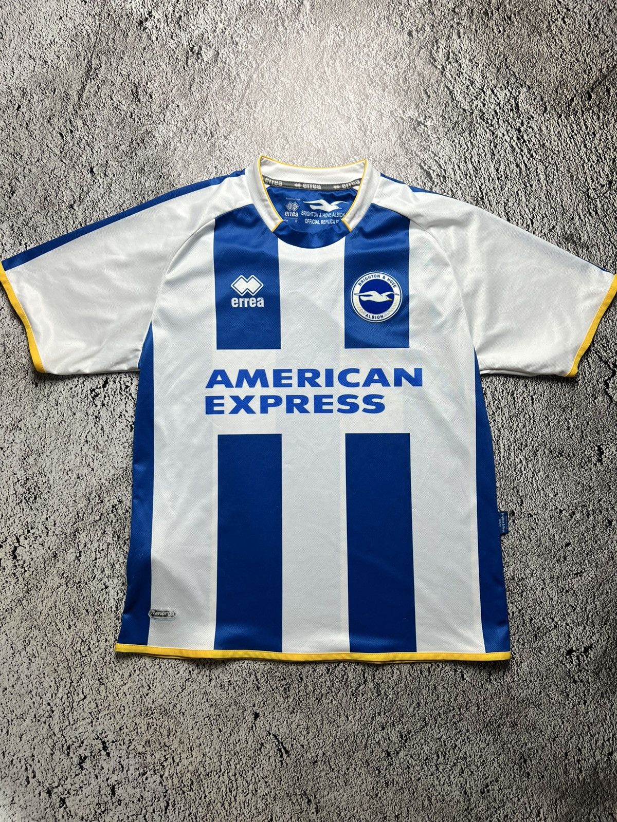 Errea Brighton & Hove Albion errea vintage y2K jersey Size US S / EU 44-46 / 1 - 1 Thumbnail