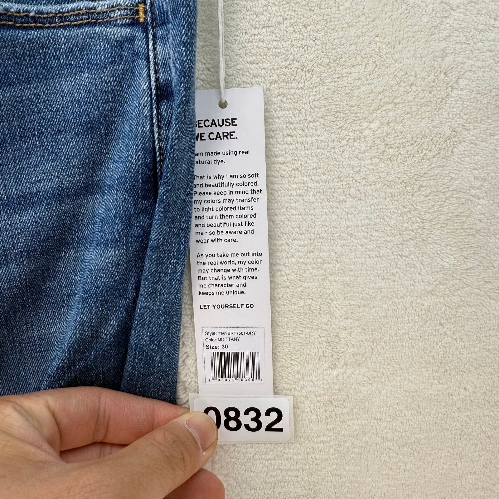Hudson HUDSON WOMEN'S 30 HIGH RISE BOOTCUT CROP MEDIUM WASH Size 30" / US 8 / IT 44 - 4 Thumbnail