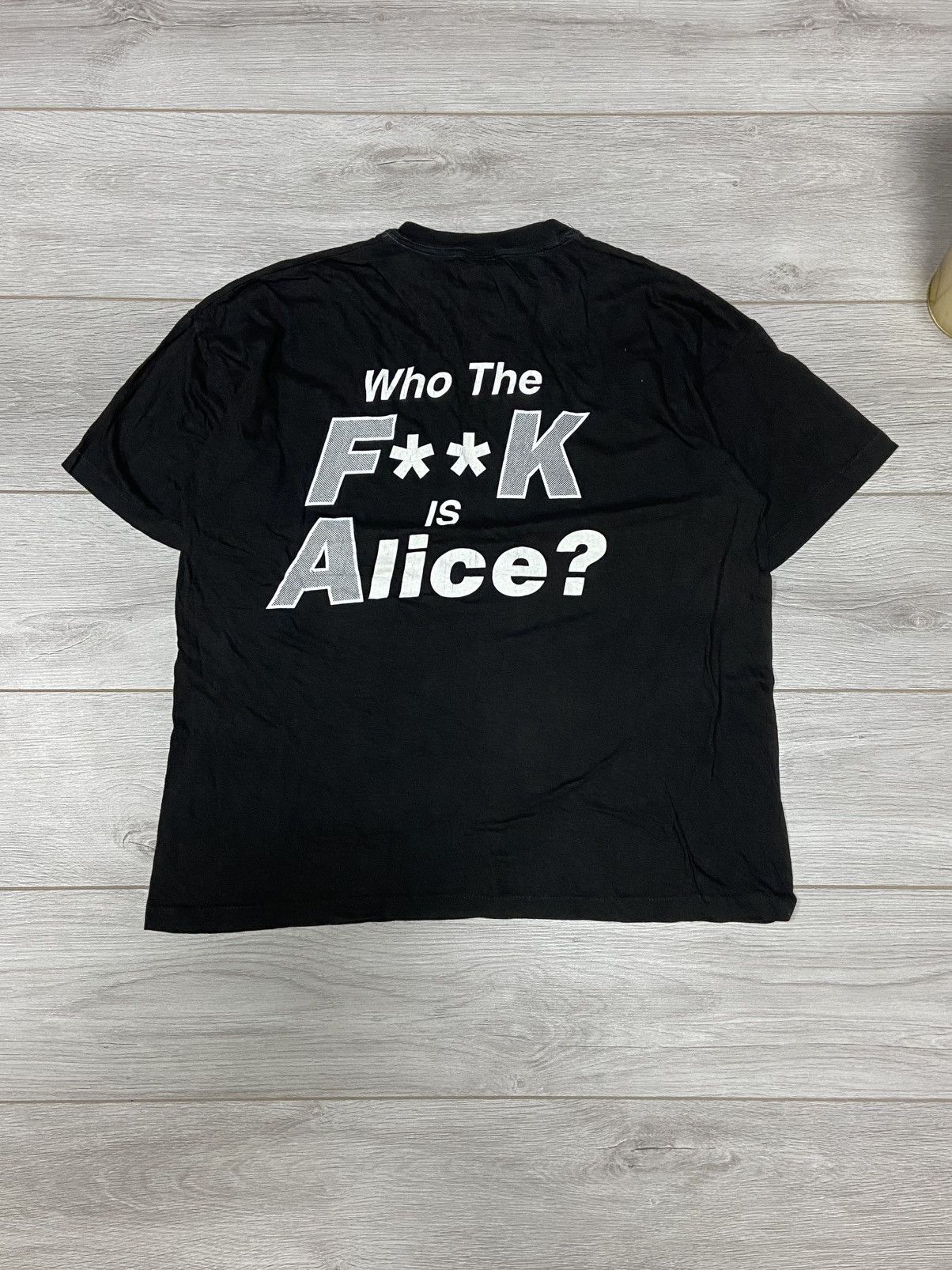 Band Tees Smokie Who The F**k Is Alice Vintage 90's Single Stitch Tee Size US L / EU 52-54 / 3 - 1 Thumbnail