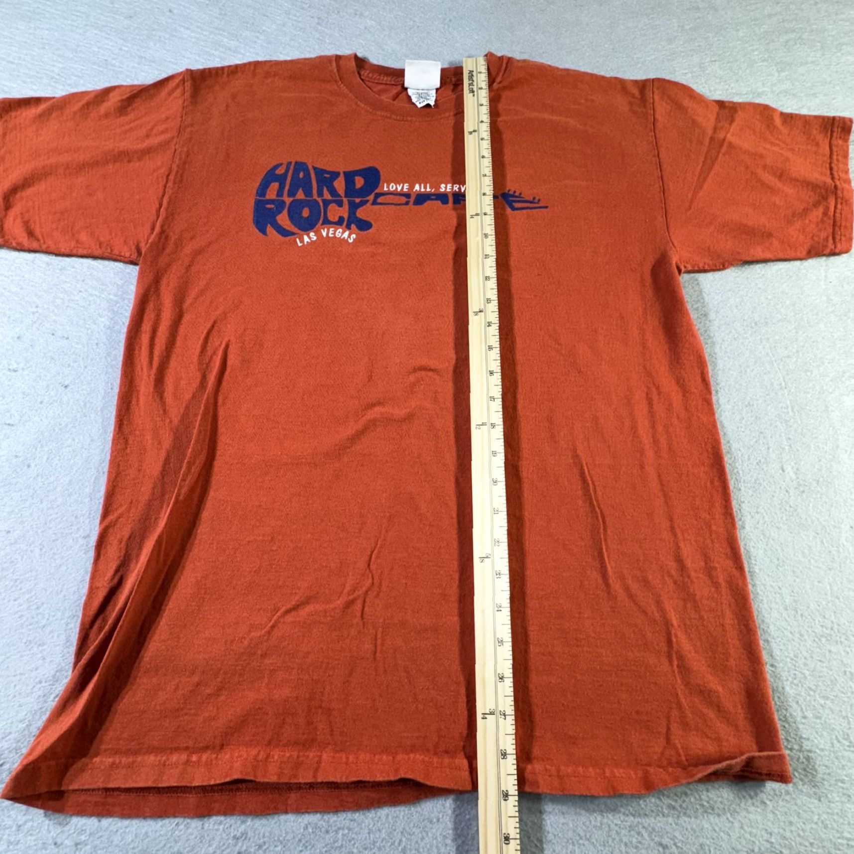Hard Rock Cafe Hard Rock Cafe Graphic Tee Men's Large Orange Las Vegas "Love All Serve All" T-Shirt Size US L / EU 52-54 / 3 - 7 Thumbnail