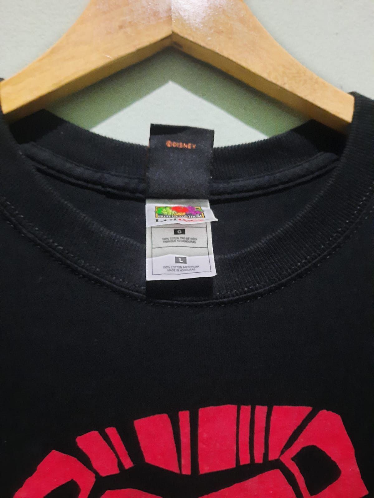 Disney × Vintage The Lion King - Disney Size US L / EU 52-54 / 3 - 9 Thumbnail