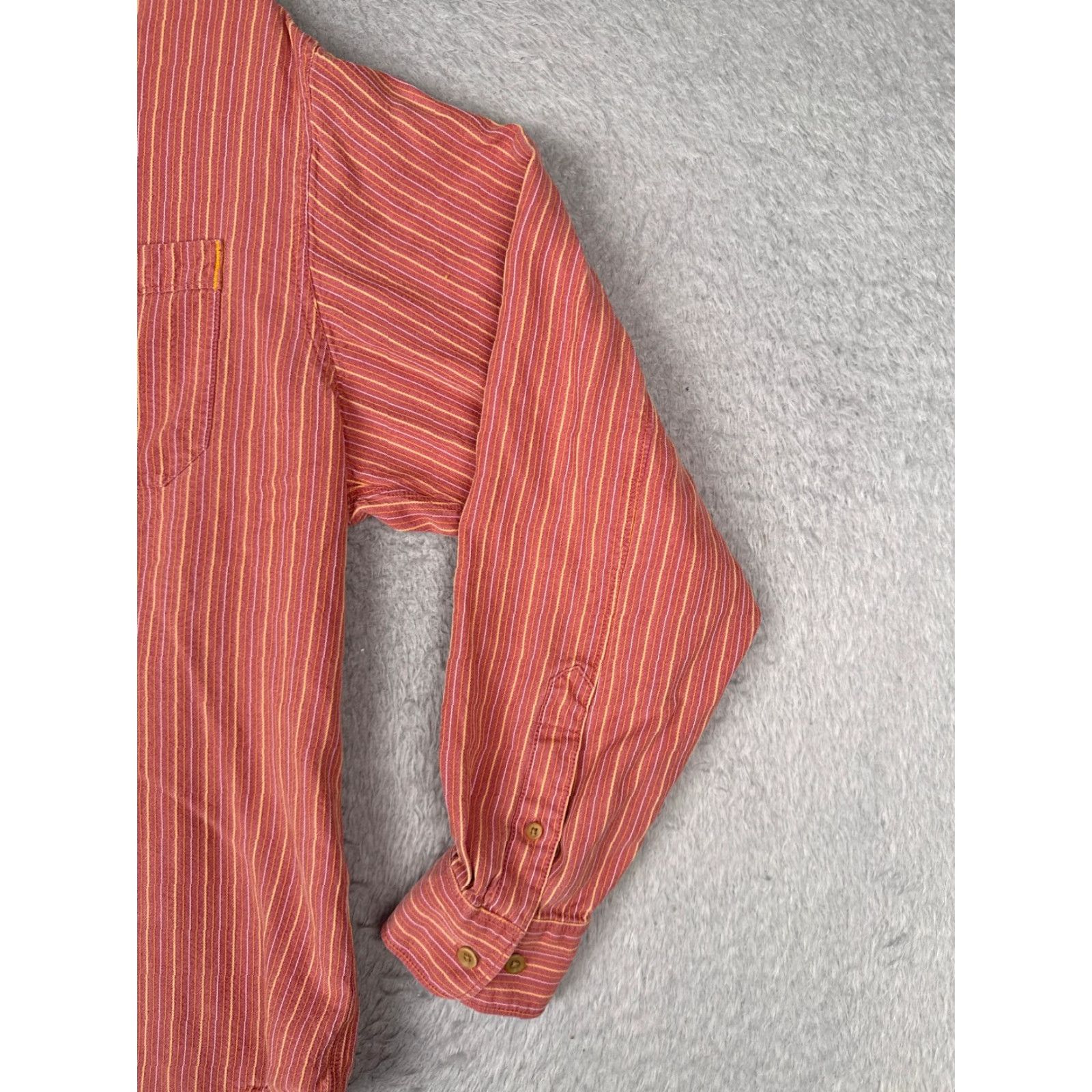 Tommy Bahama Tommy Bahama Shirt Men Large Red Button Up Vertical Stripe 100% Tencel Pocket Size US L / EU 52-54 / 3 - 2 Thumbnail