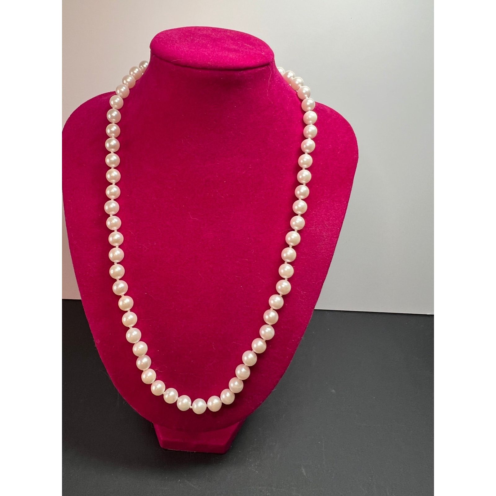Other 7mm cultured pearl 18 inch necklace with 14k gold clasp Size ONE SIZE - 15 Thumbnail