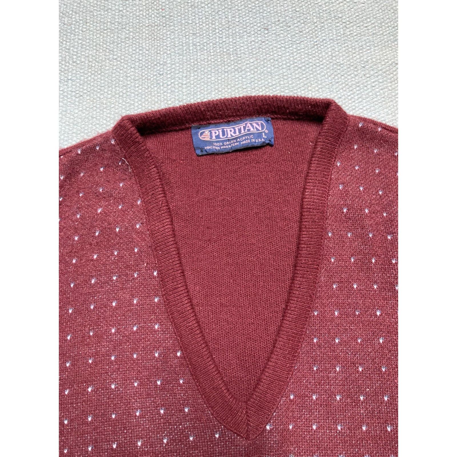 Vintage VINTAGE Puritan cardigan sweater Orlon acrylic burgundy maroon dots large Cardigan Men L Red 1970s Size US L / EU 52-54 / 3 - 4 Thumbnail