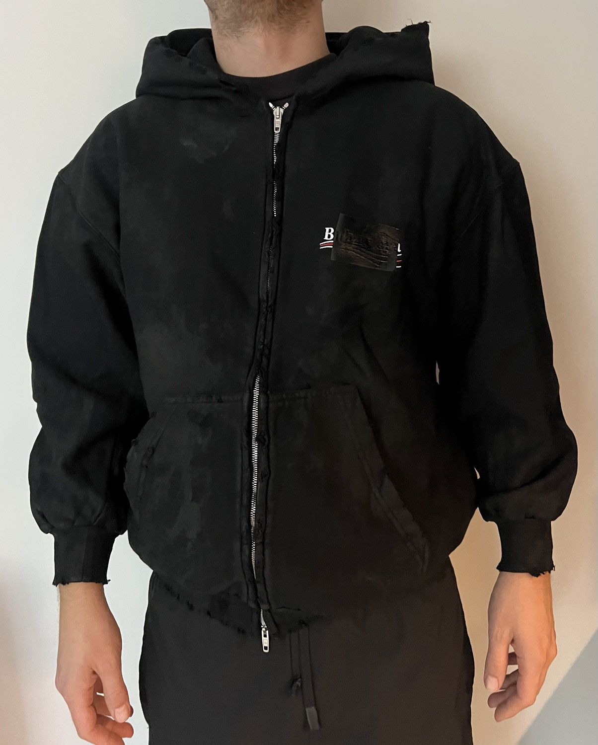 Balenciaga Gaffer Zip-Up Hoodie Small Fit in Black Unisex Size US S / EU 44-46 / 1 - 6 Thumbnail