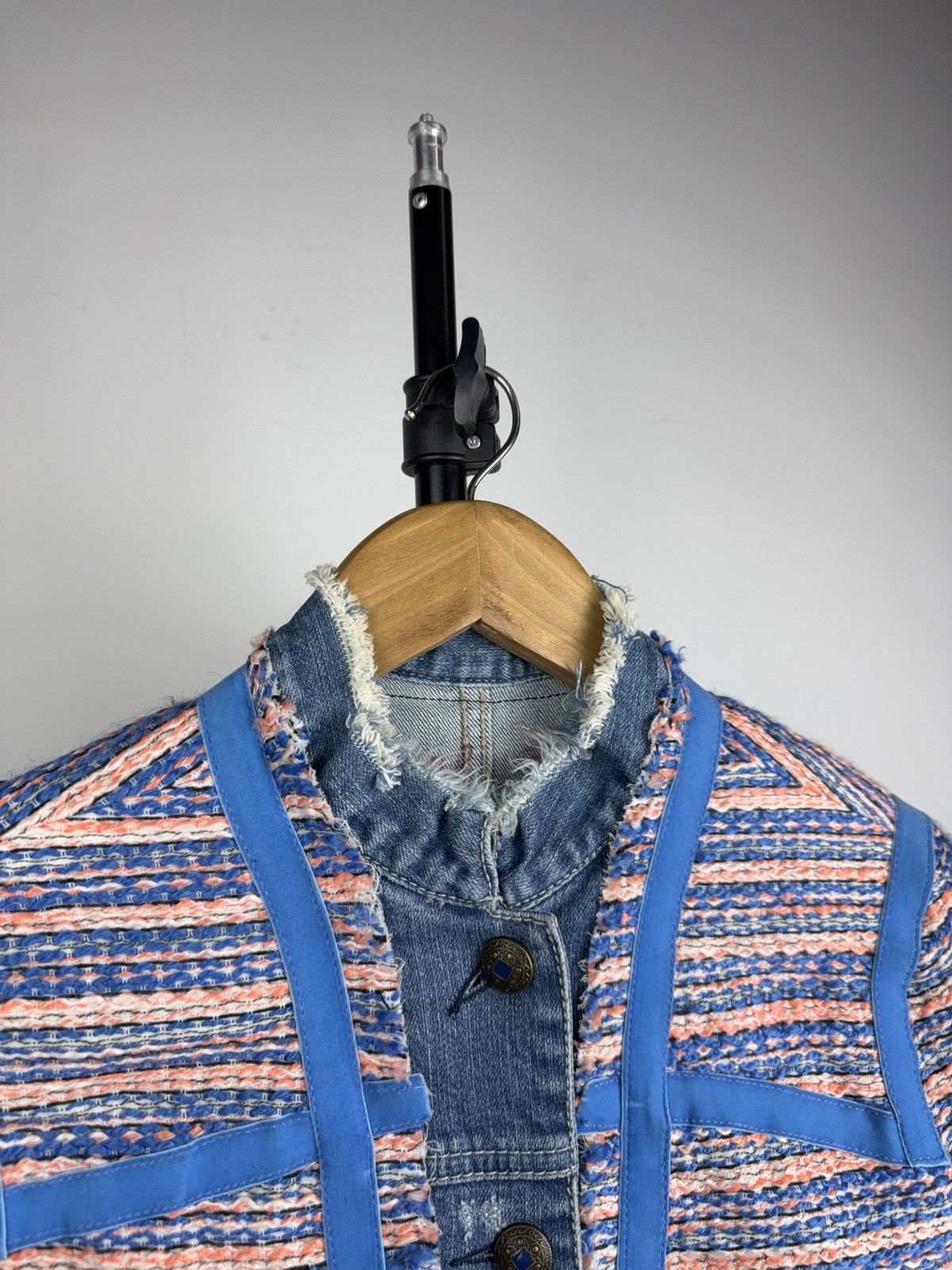 Desigual 00s Retro Desigual Patchwork Denim Cropped Jacket Y2K Size S / US 4 / IT 40 - 2 Thumbnail