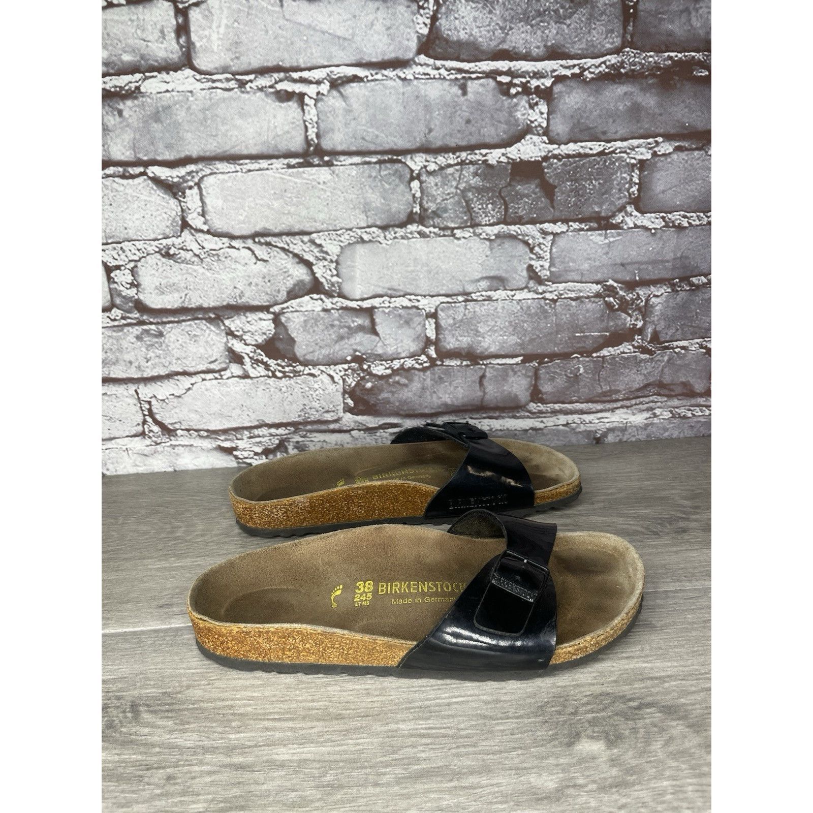 Birkenstock Birkenstock Madrid Black Patent Leather Cork Slide Sandals W Size US 7.5 / IT 37.5 - 13 Thumbnail