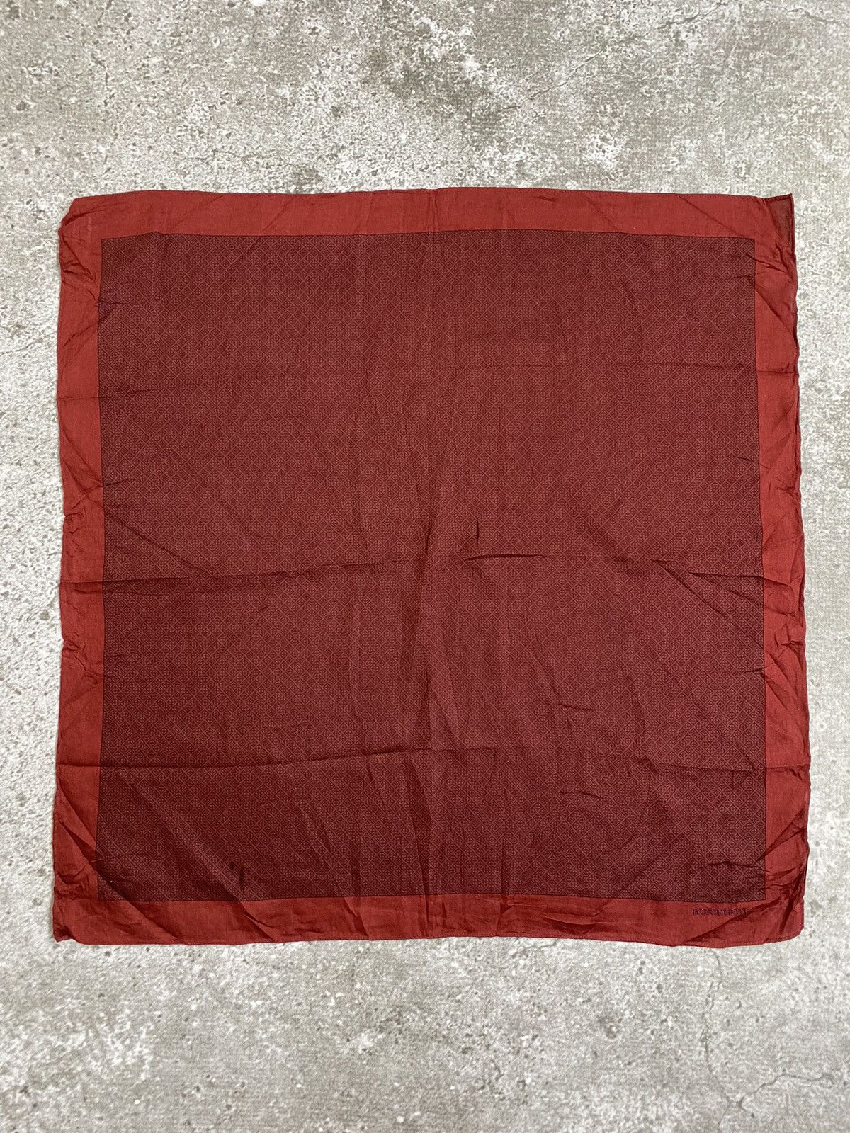 Burberry Burberry Handkerchief / Bandana / Neckerchief Size ONE SIZE - 2 Thumbnail