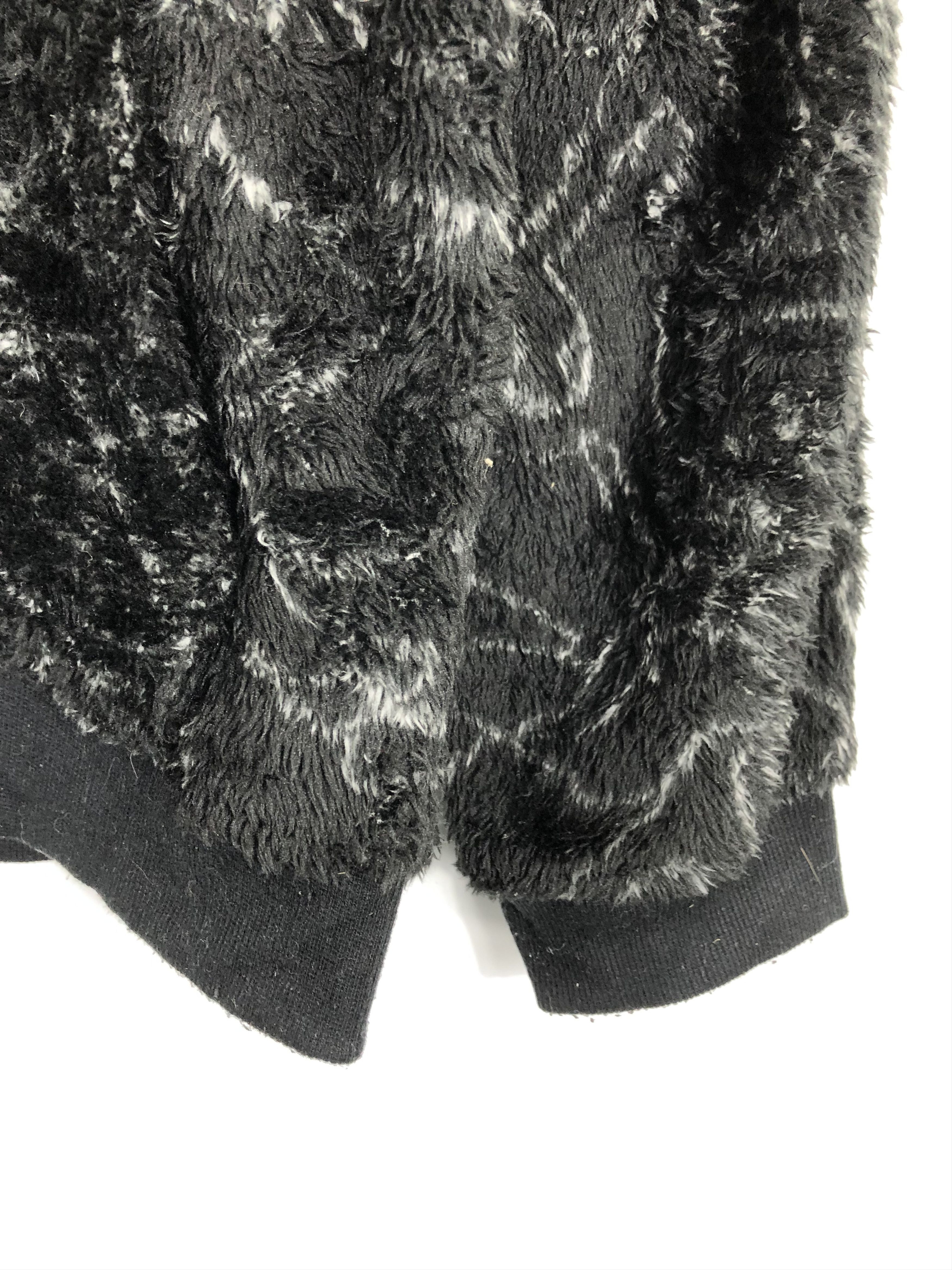 Japanese Brand Vintage Japanese Brand Art Design Fleece Jacket J0549 Size US L / EU 52-54 / 3 - 5 Thumbnail