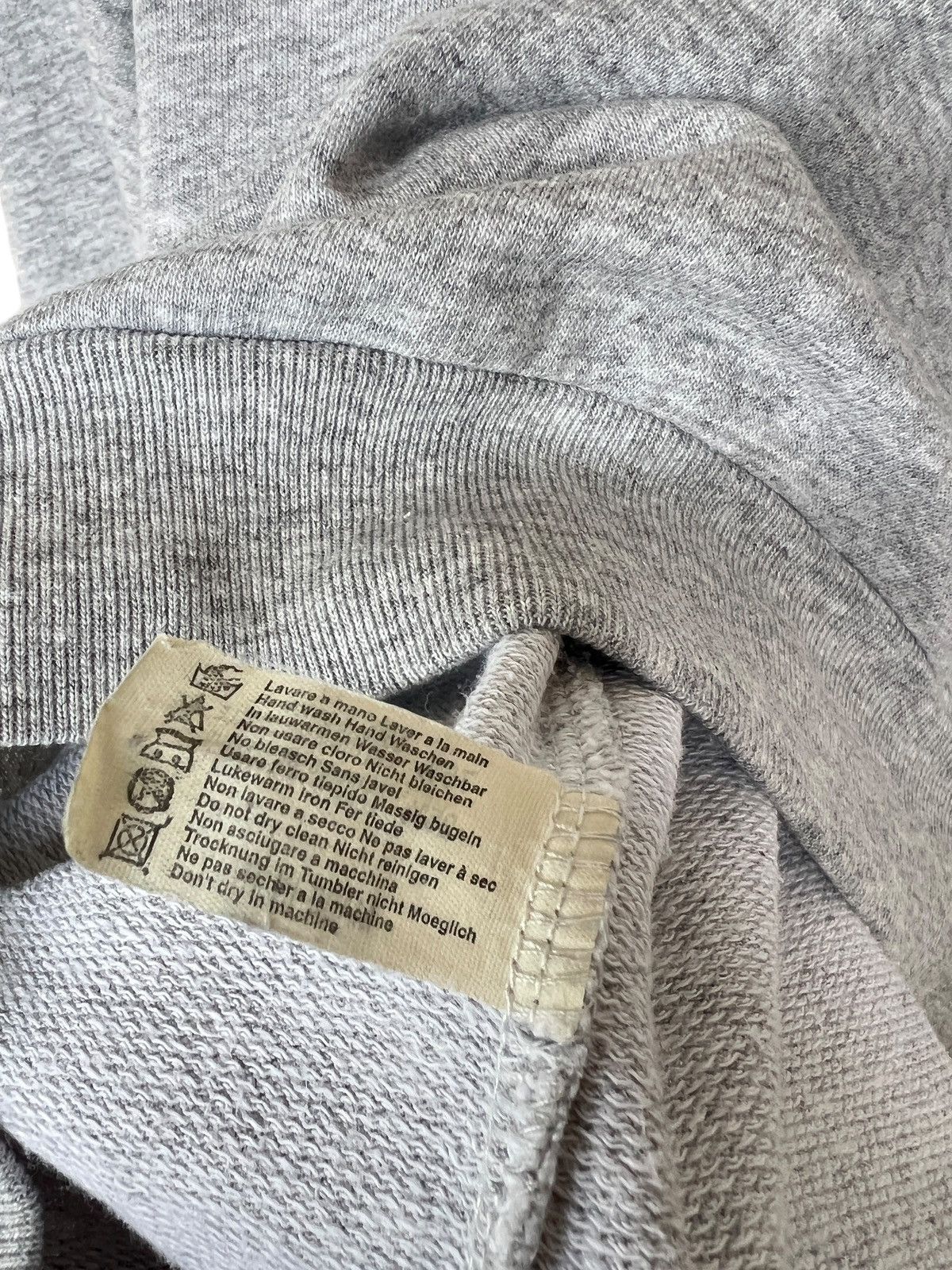 Yves Saint Laurent Vintage 90s YSL Yves Saint Laurent Spellout Sweatshirt Size US L / EU 52-54 / 3 - 8 Thumbnail
