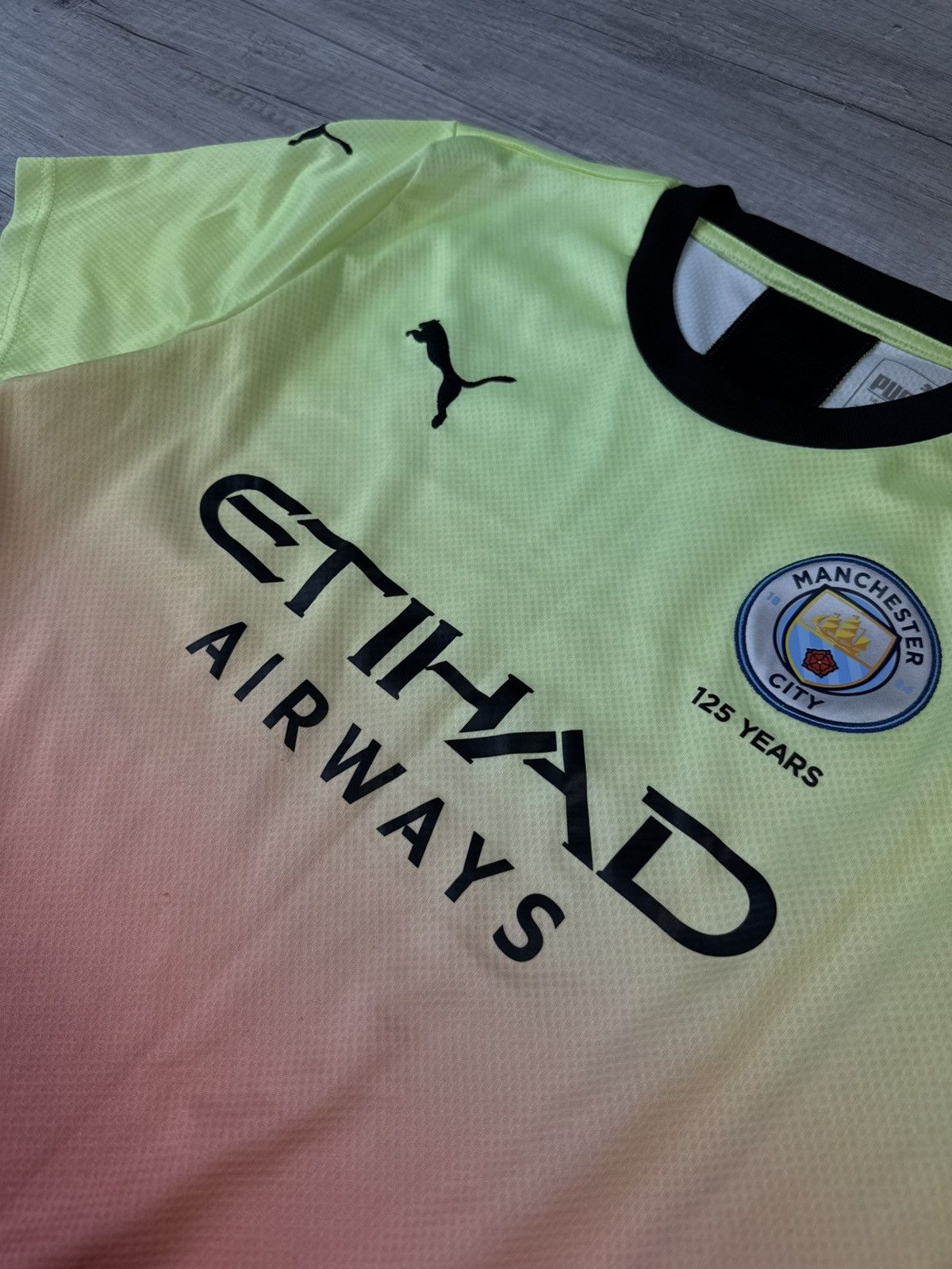 Adidas Manchester City 19/20 Puma Third Jersey 125 Years Size S Size US S / EU 44-46 / 1 - 9 Thumbnail