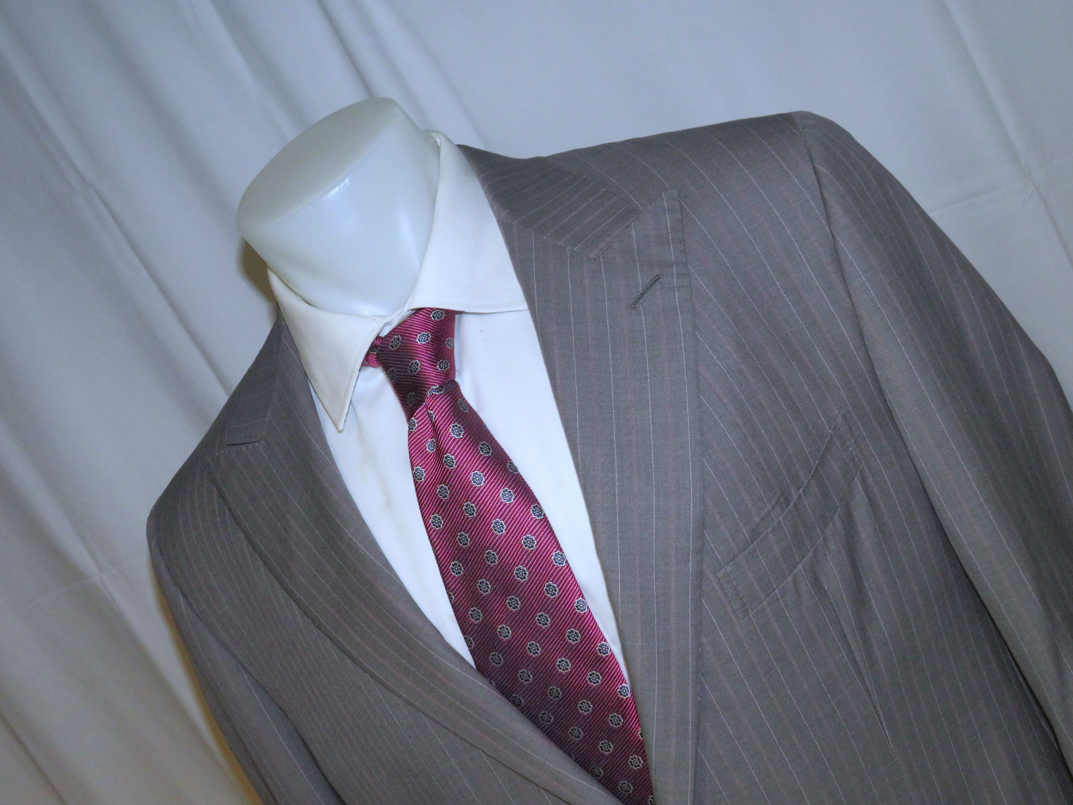 Other Marcello Vero Gray Striped Bespoke Two Button Suit 43R Size 42R - 6 Thumbnail