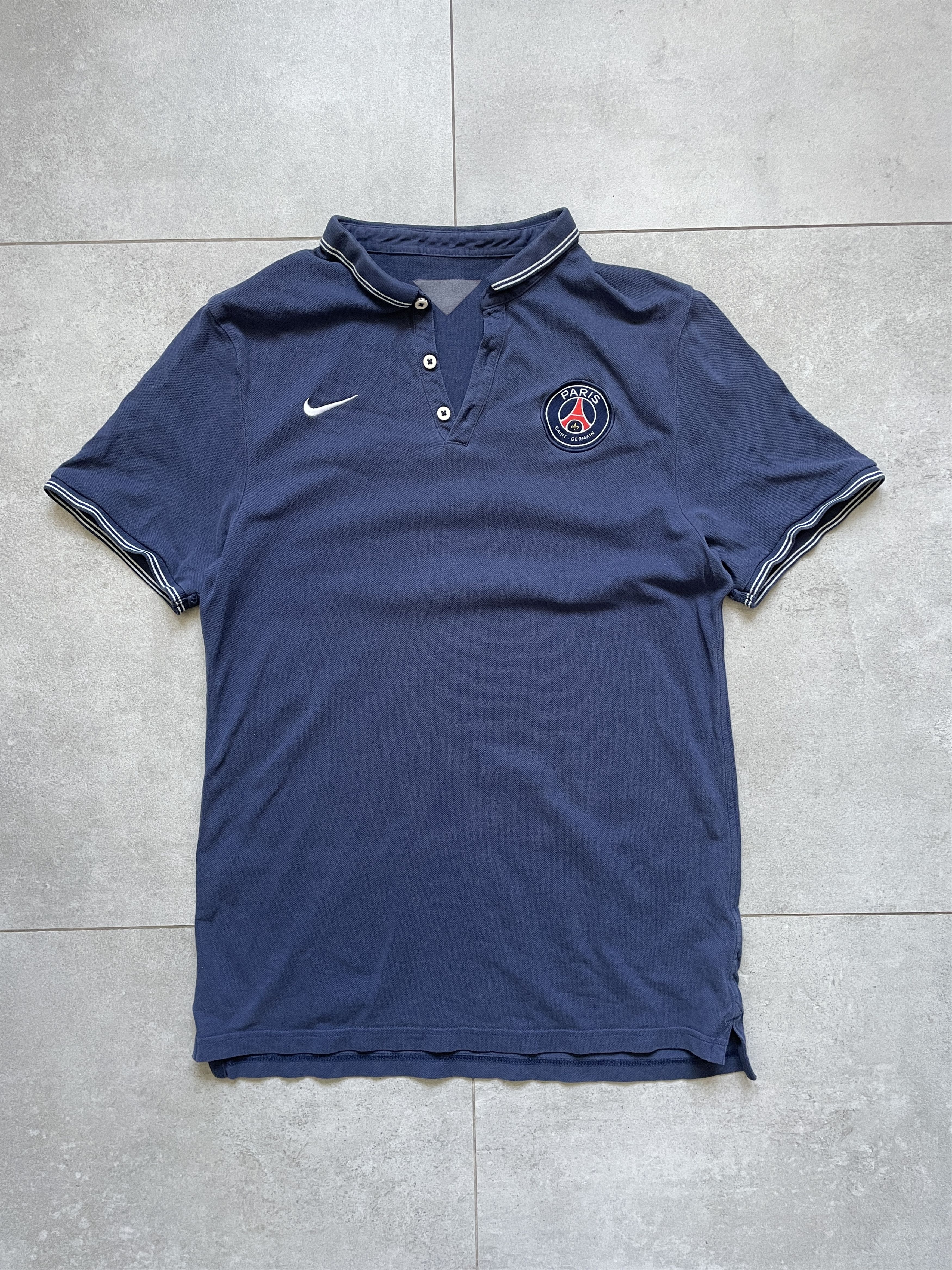 Nike NIKE PSG PARIS SAINT GERMAIN BLOKECORE NAVY POLO TEE Size US L / EU 52-54 / 3 - 1 Thumbnail