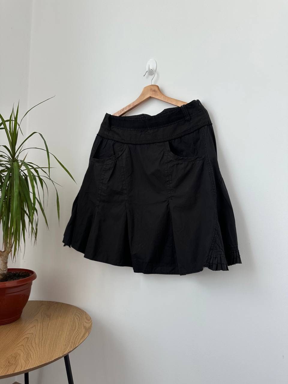 Japanese Brand × Vintage Vintage IKKS Womens Black Avant Garde Cargo Black Mini Skirt Size 30" / US 8 / IT 44 - 6 Thumbnail