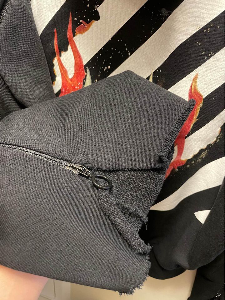 Off-White Off White Fire Hoodie Size US S / EU 44-46 / 1 - 4 Thumbnail