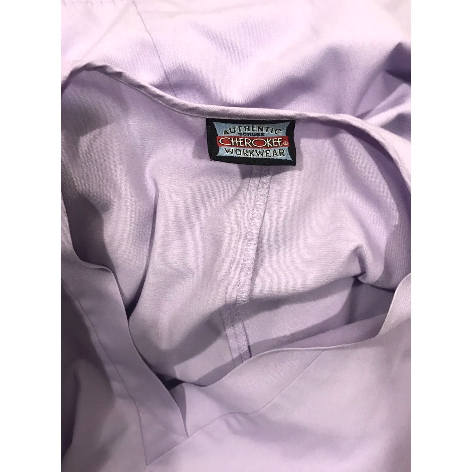 Cherokee Cherokee Workwear V-Neck Unisex Nurse Scrub Top L Size L Cherokee Workwear Scrub Top Unisex V-Neck Nursing Scrub Top Solid Pattern Size US L / EU 52-54 / 3 - 6 Thumbnail