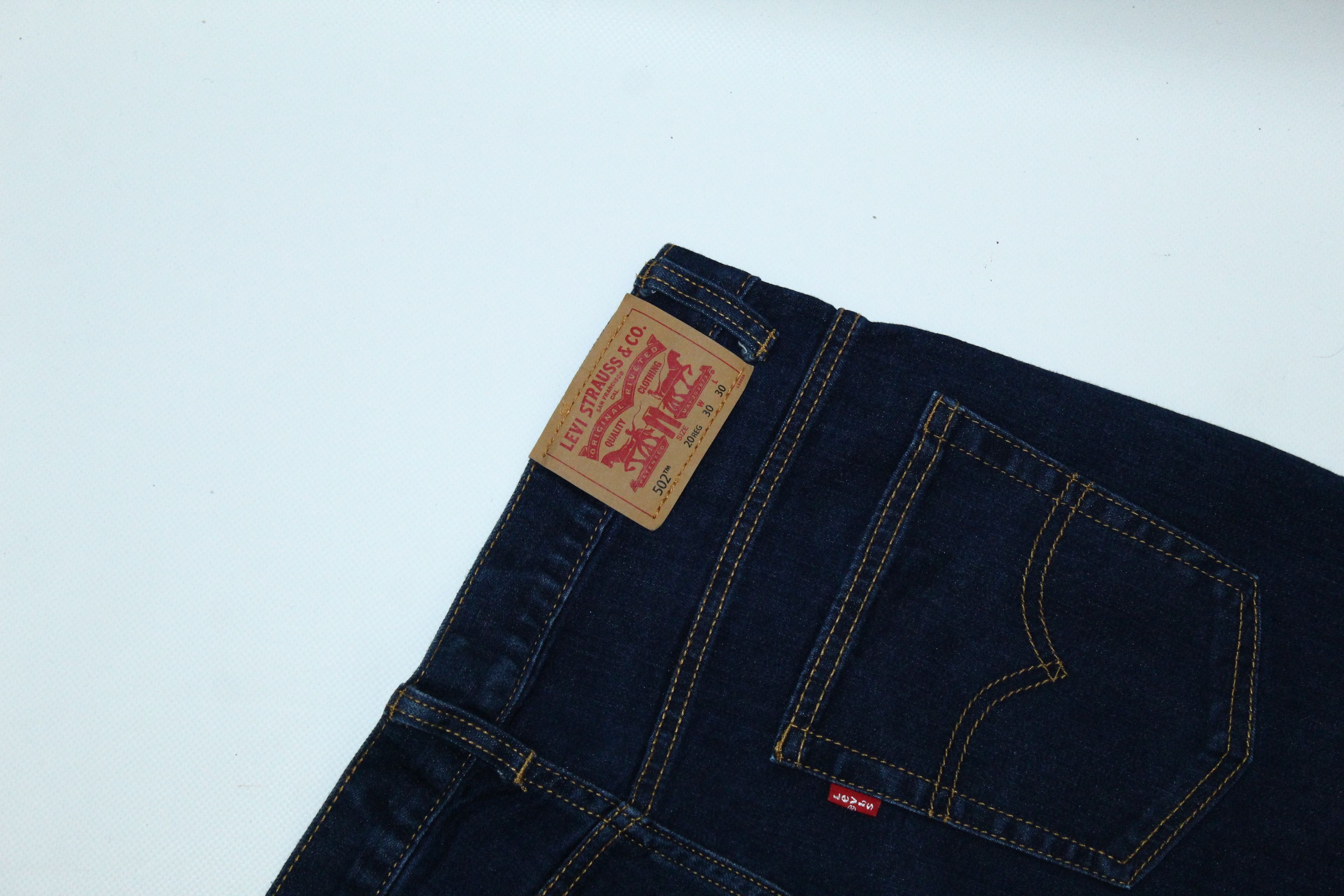 Levi's Vintage Clothing Y2k Levi's 502 Regular Taper Indigo Jeans Size US 30 / EU 46 - 8 Thumbnail
