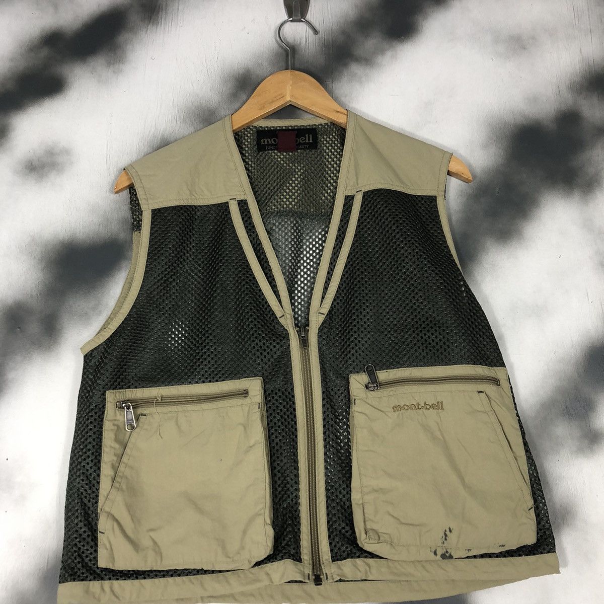 Montbell Vintage Montbell Sleeveless Fishing Jacket Size US L / EU 52-54 / 3 - 5 Thumbnail