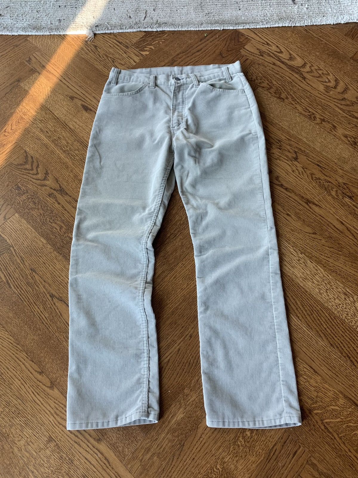 90s Levi’s Silver Tab Corduroy Pants vintage Levi's silverTab corduroy pants straight & loose W 40 L 26