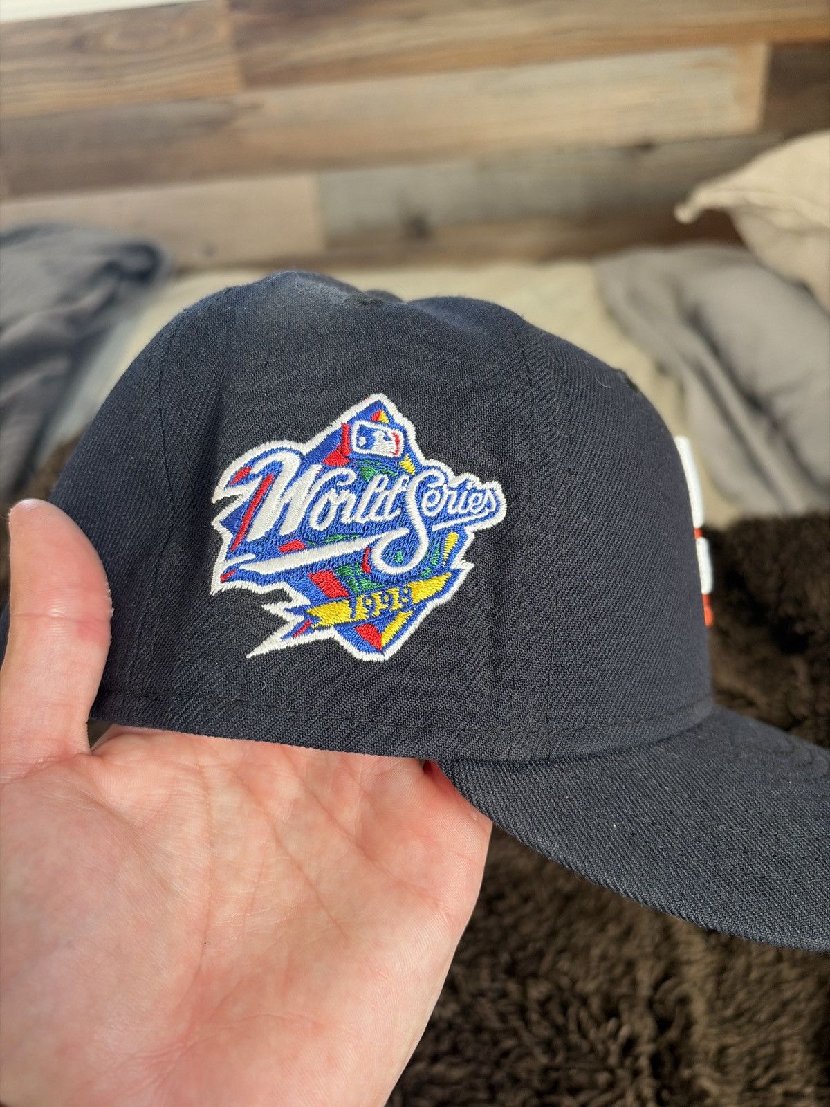 New Era 1998 World Series San Diego Padres Fitted Size ONE SIZE - 3 Thumbnail