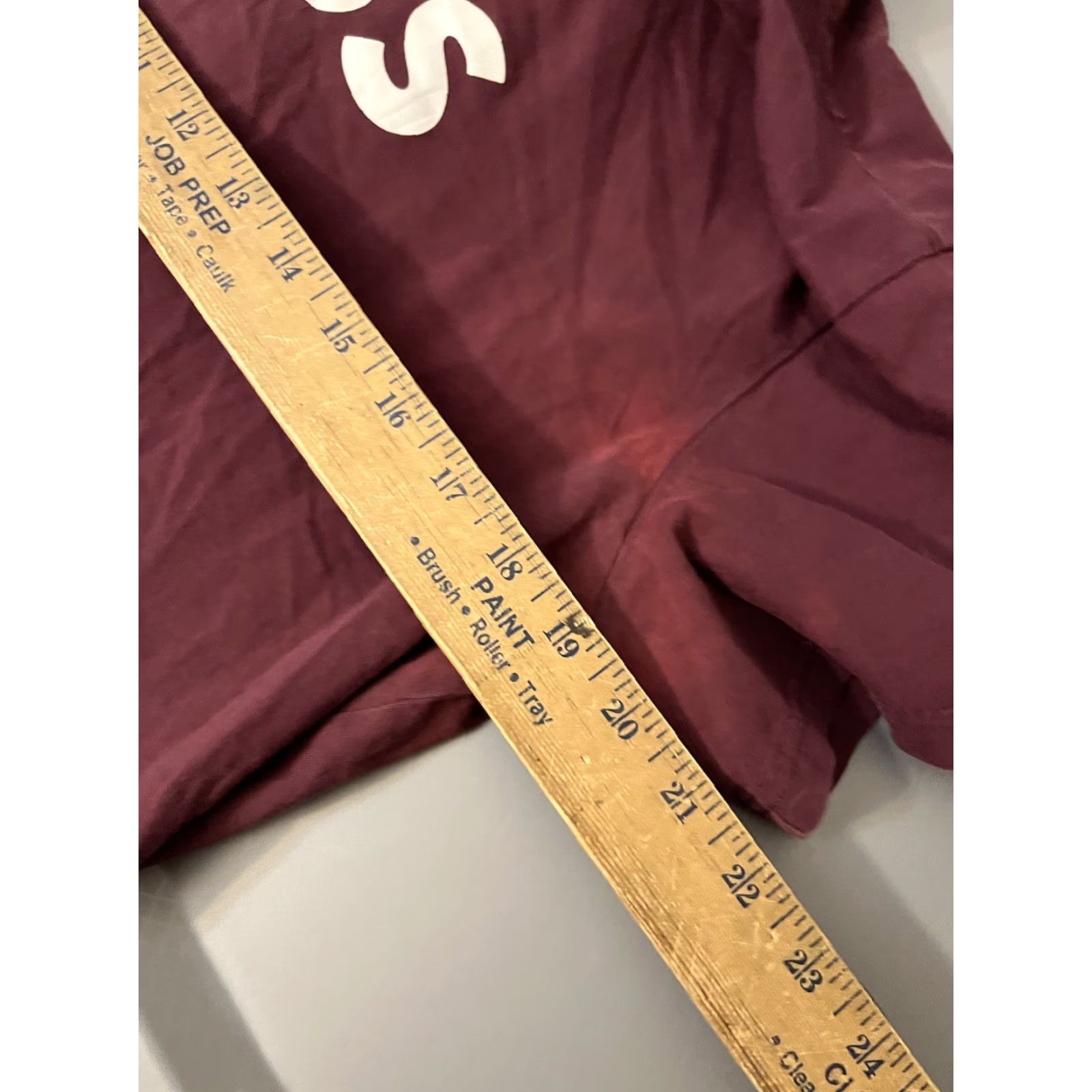 Hugo Boss Hugo Boss Logo Graphic T-Shirt Maroon Regular Large Men Shirt T-Shirt Mens L Logo Size US L / EU 52-54 / 3 - 7 Thumbnail