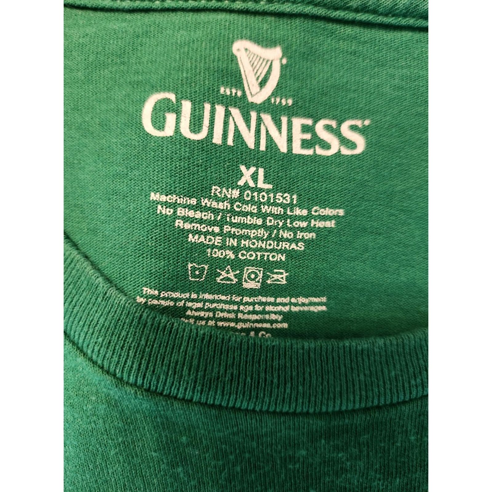 Vintage Guinness T-Shirt Men's XL Short Sleeve Crew Neck Solid 100% Cotton Green Logo Retro Beer Theme Mens XL Size US XL / EU 56 / 4 - 2 Thumbnail