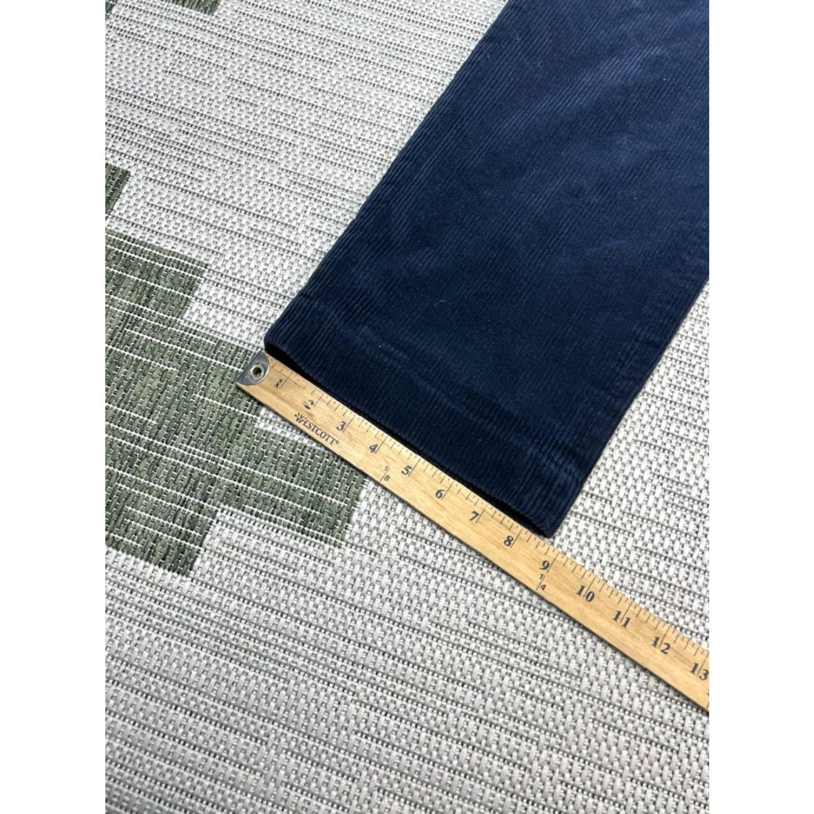 Pendleton VINTAGE Pendleton Pants Mens 38 Navy Blue Cotton Corduroy Straight Leg 38x32 Navy Corduroy Dress Pants Mens 38x32 Size US 38 / EU 54 - 4 Thumbnail