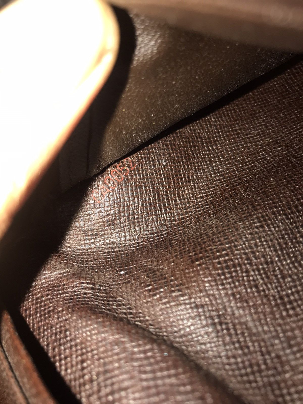 Louis Vuitton Authentic Louis Vuitton Damier Man Wallet Size ONE SIZE - 6 Thumbnail