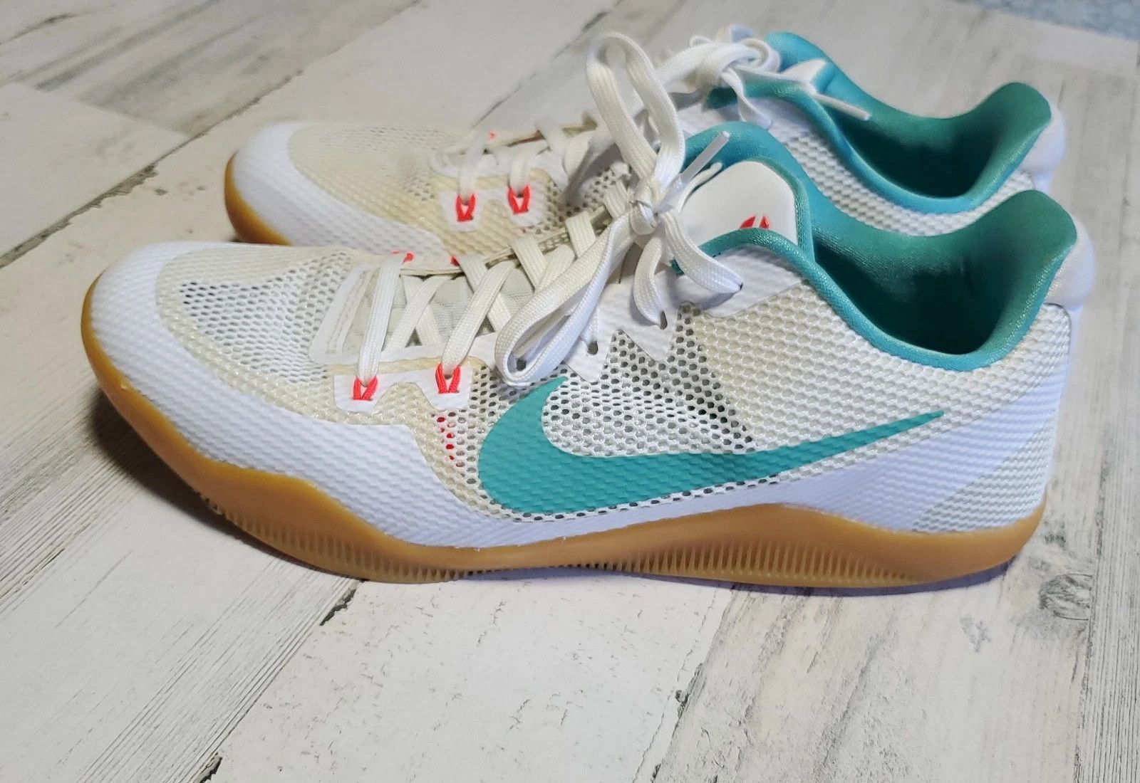 Nike Sneakers Size US 12 / EU 45 - 3 Thumbnail