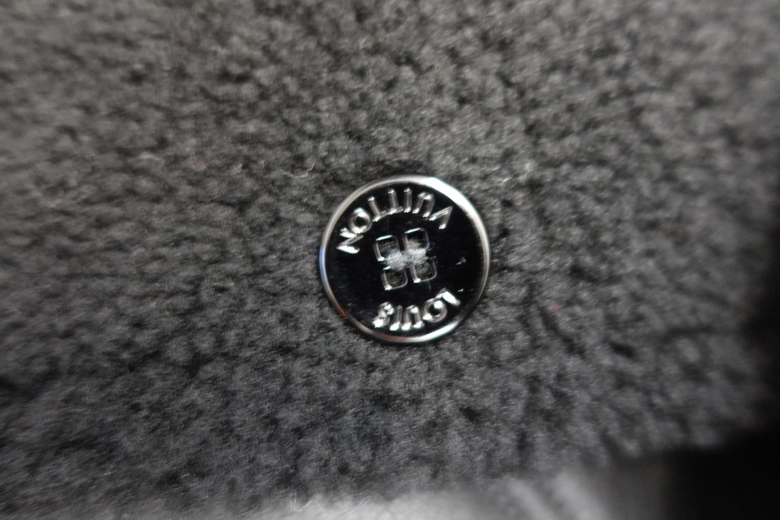 Louis Vuitton Louis Vuitton Leather and Shearling Business Coat Size US L / EU 52-54 / 3 - 3 Thumbnail