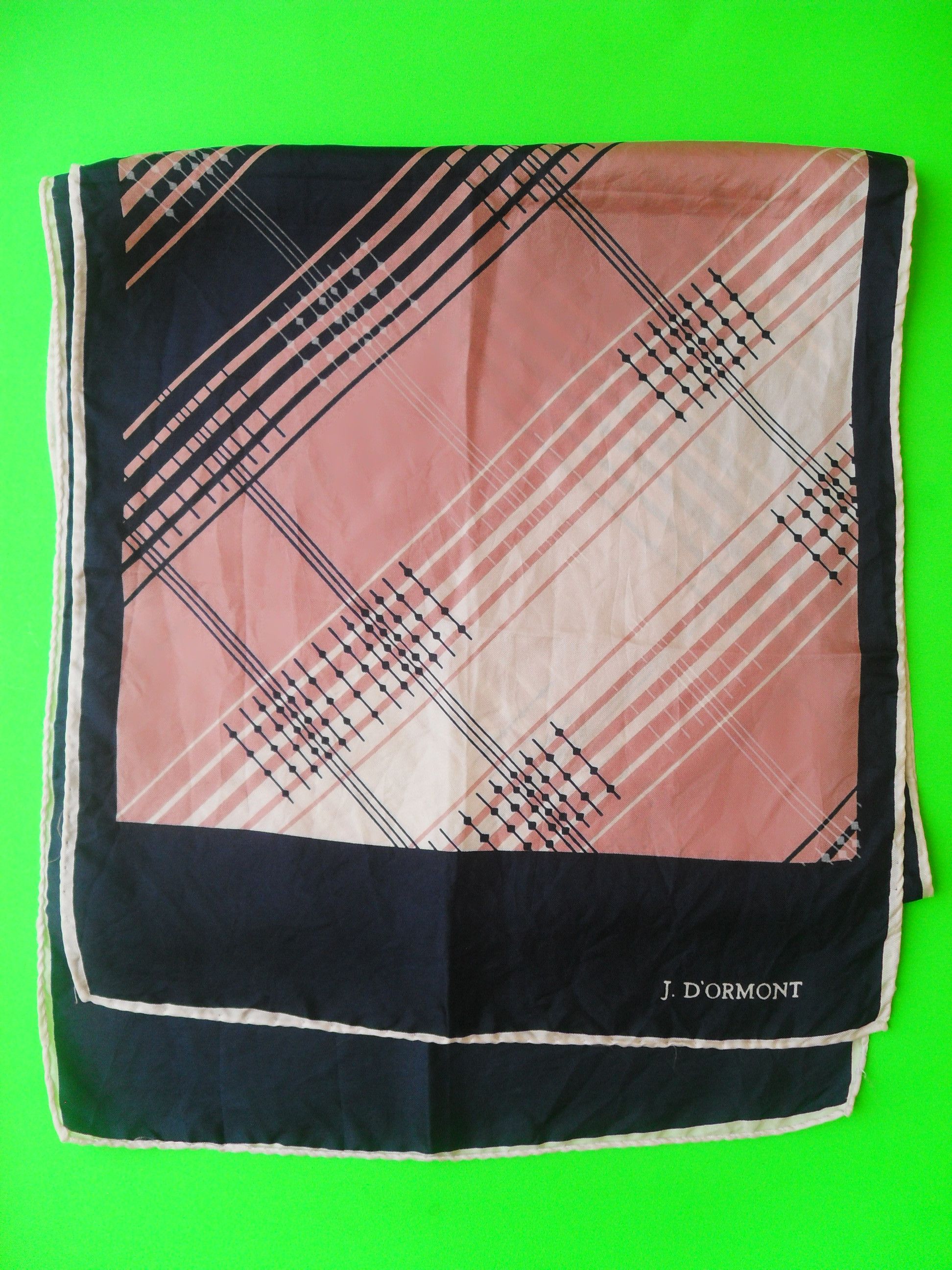 Other J. D'ORMONT classic vintage look scarf. Size ONE SIZE - 3 Thumbnail