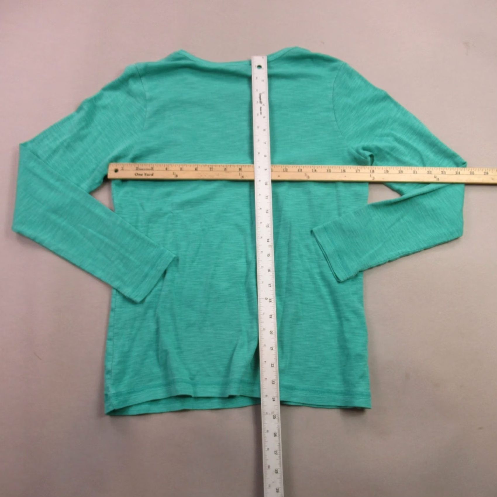 Tommy Bahama Tommy Bahama Shirt Womens Large Long Sleeve Lightweight Crew Neck Outdoors Size L / US 10 / IT 46 - 6 Thumbnail