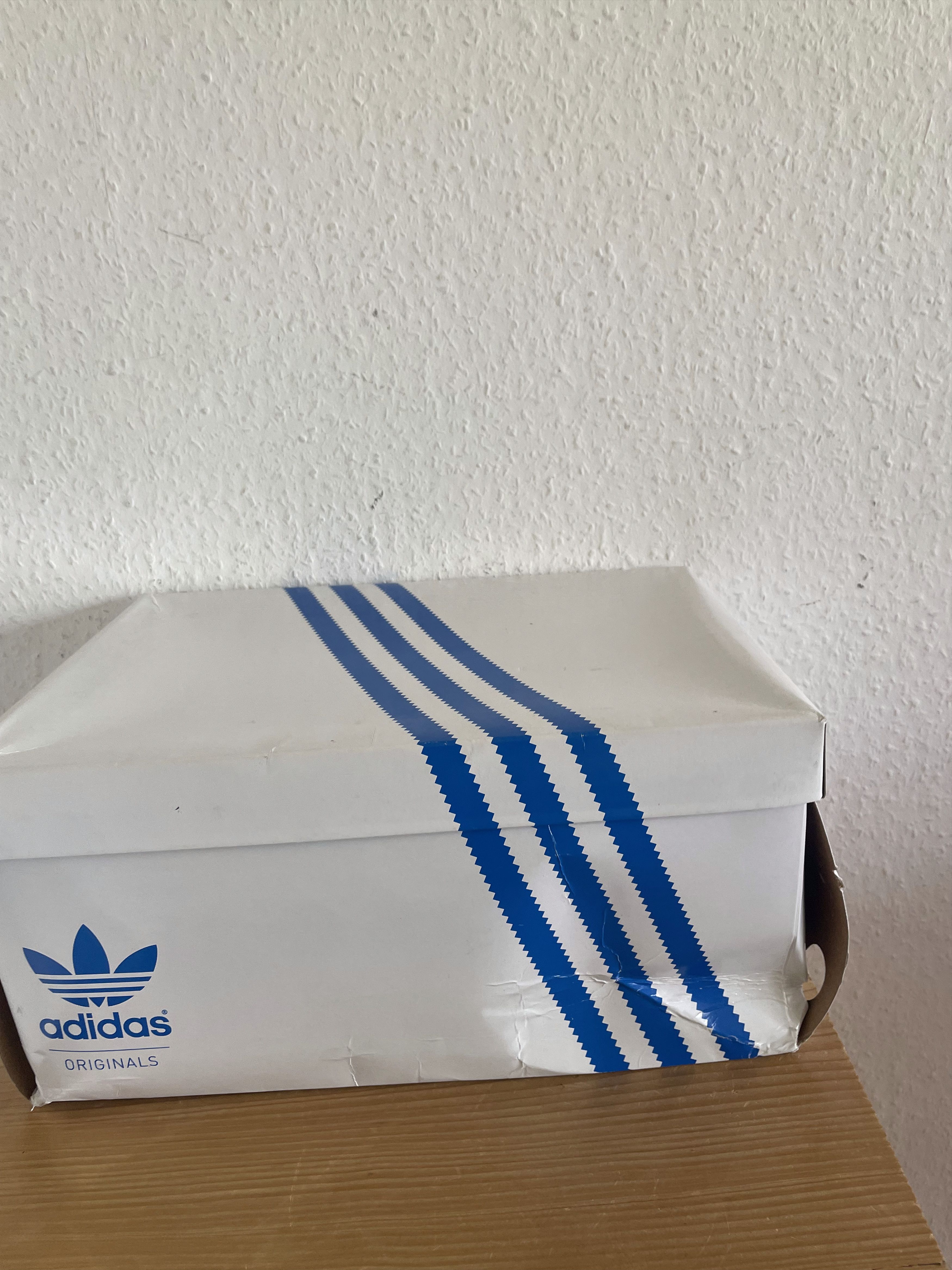 Adidas × Jeremy Scott JS Instinct Hi Ring Black Size US 10.5 / EU 43-44 - 23 Thumbnail