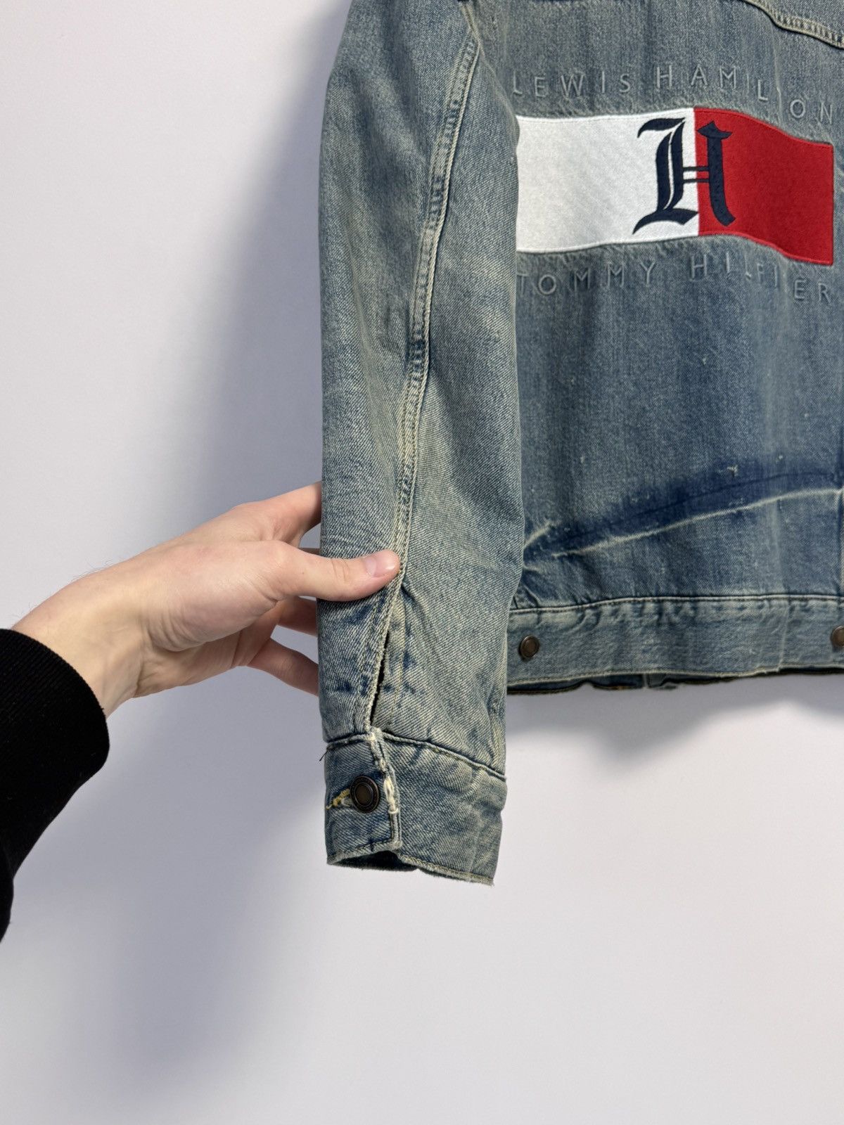 Levi's Lewis Hamilton x Tommy Hilfiger denim jacket size M Jenas Size US M / EU 48-50 / 2 - 11 Thumbnail