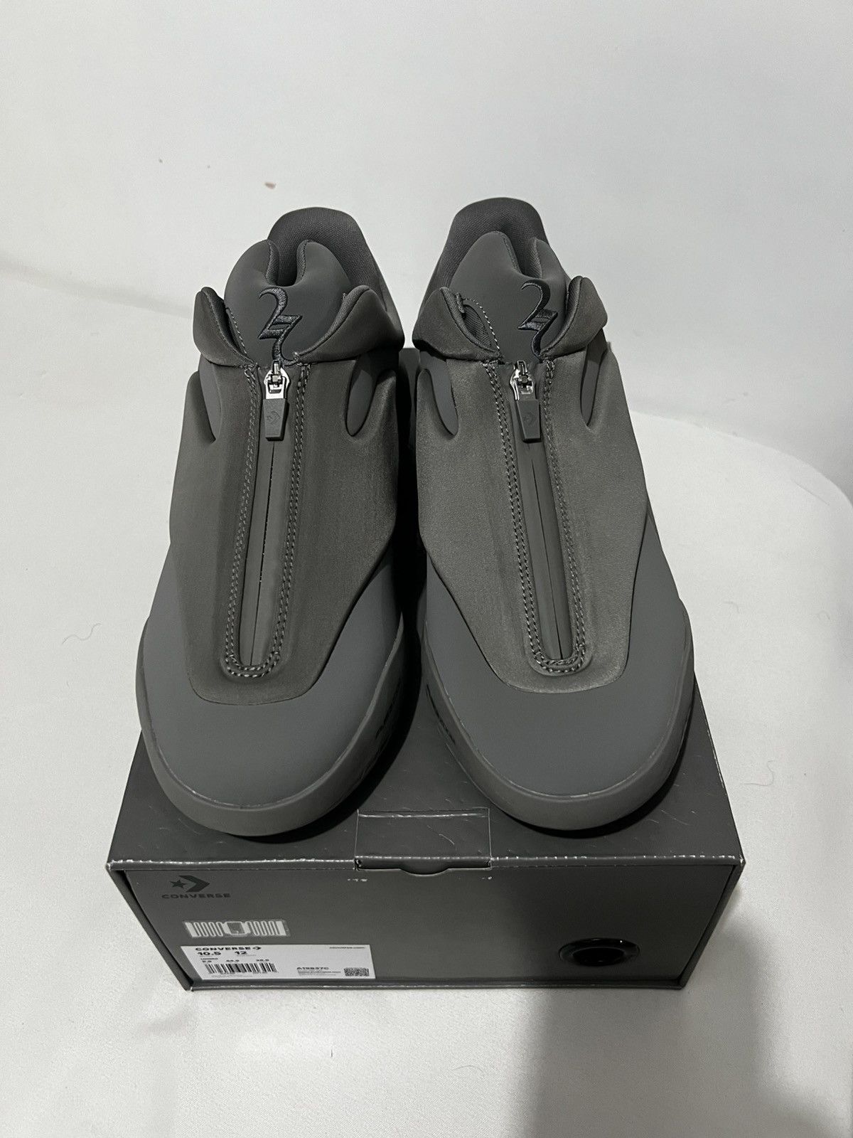 Converse Shai 001 Ares Gray Size US 10.5 / EU 43-44 - 3 Thumbnail