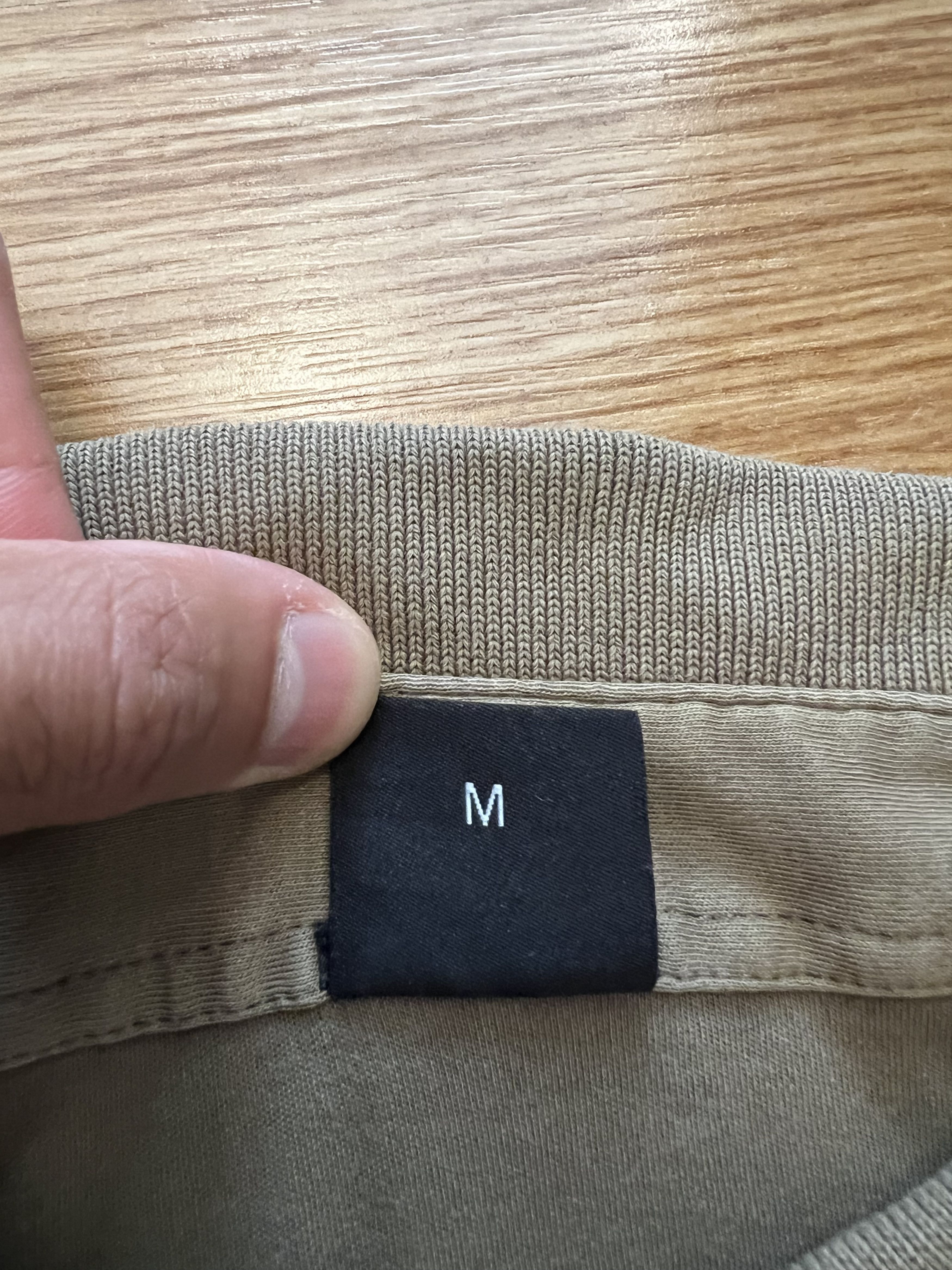 Hugo Boss Hugo Boss Longsleeve Khaki Brown Size US M / EU 48-50 / 2 - 6 Thumbnail