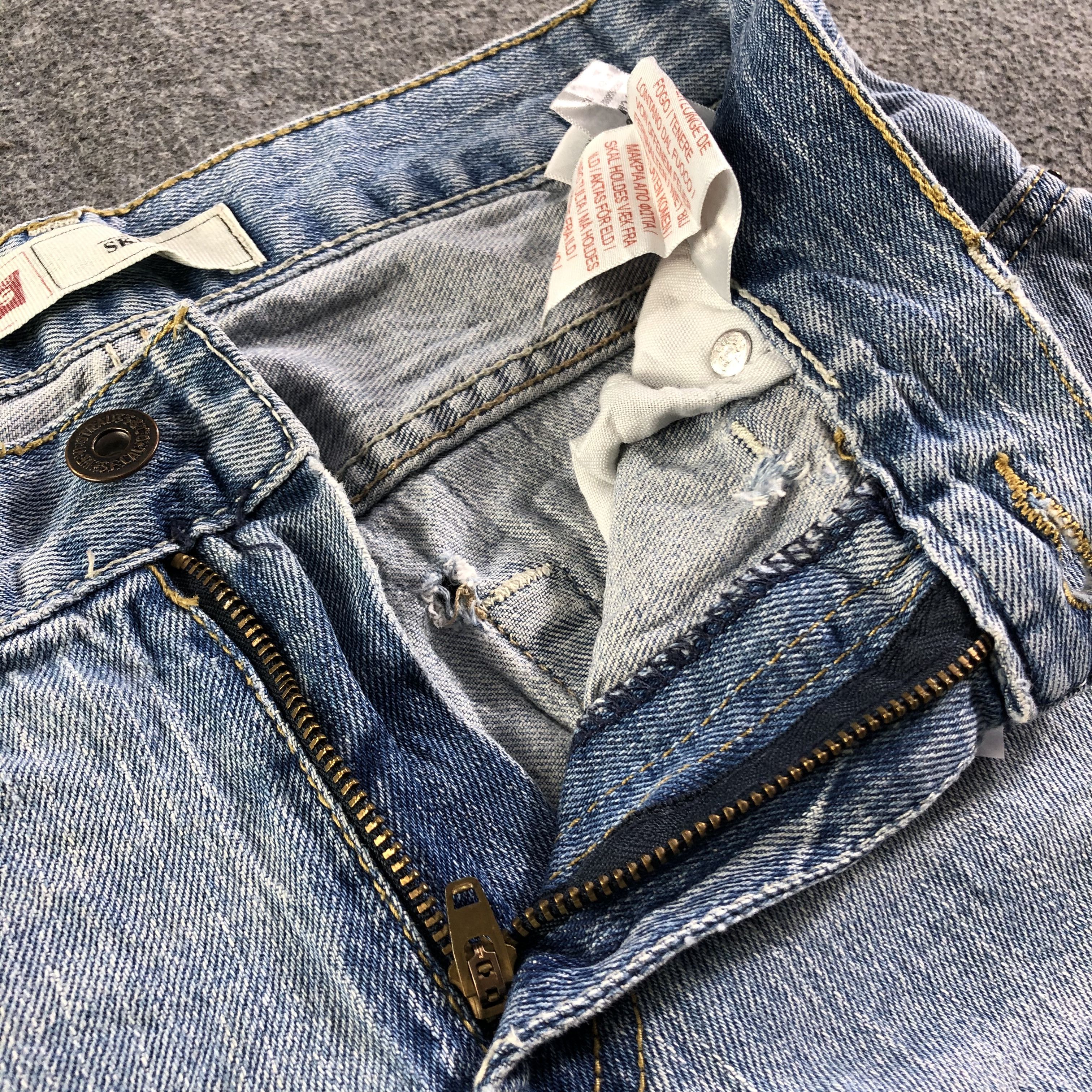 Levi's Vintage Blue Wash Levis 511 Jeans-J3104 Size US 30 / EU 46 - 9 Thumbnail