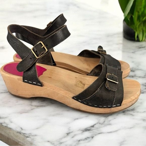 Swedish Hasbeens Swedish Hasbeens Black Leather Strappy Sandals Size US 6.5 / IT 36.5 - 1 Thumbnail