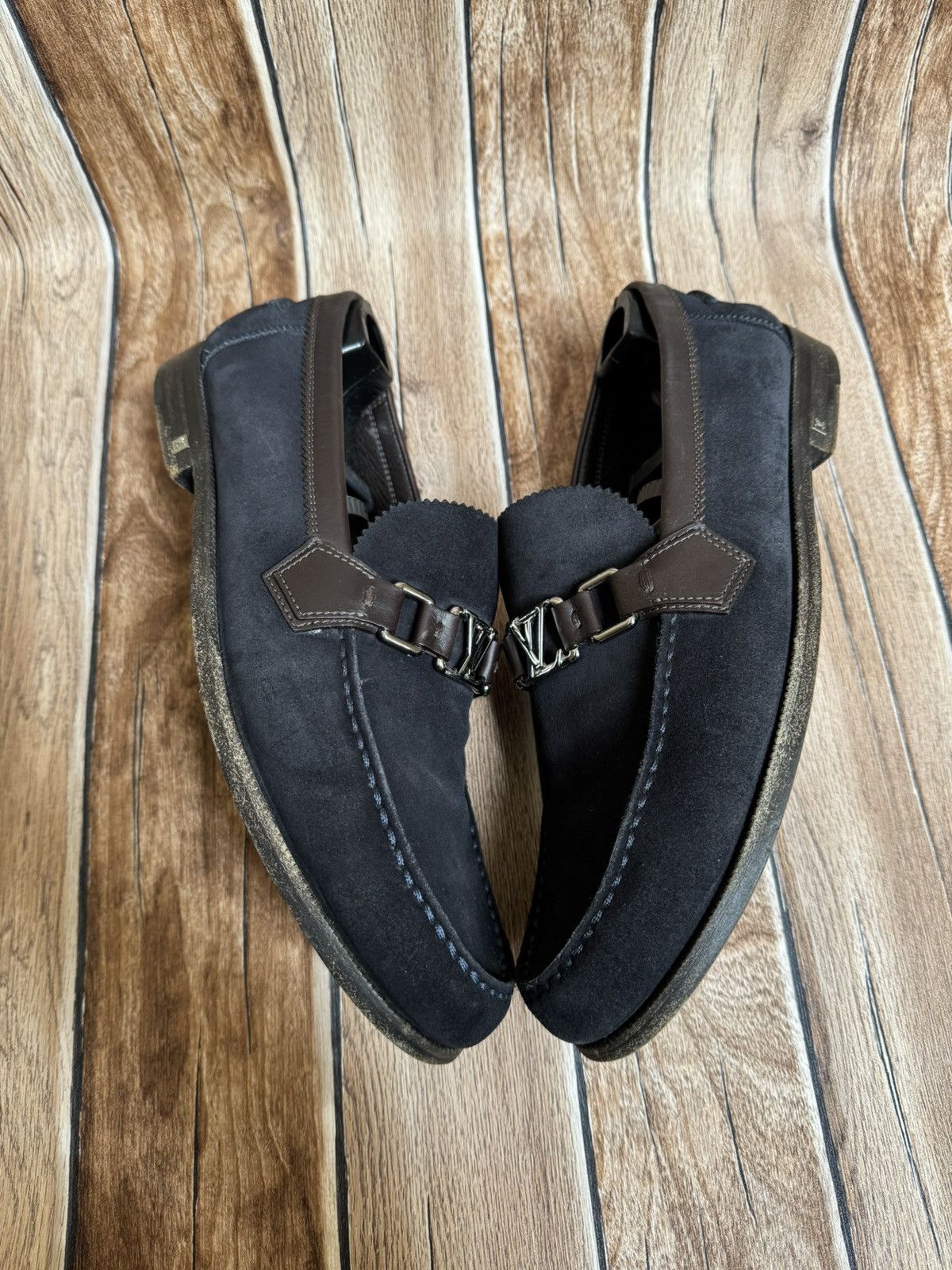 Louis Vuitton suede leather loafers Size US 9.5 / EU 42-43 - 6 Thumbnail