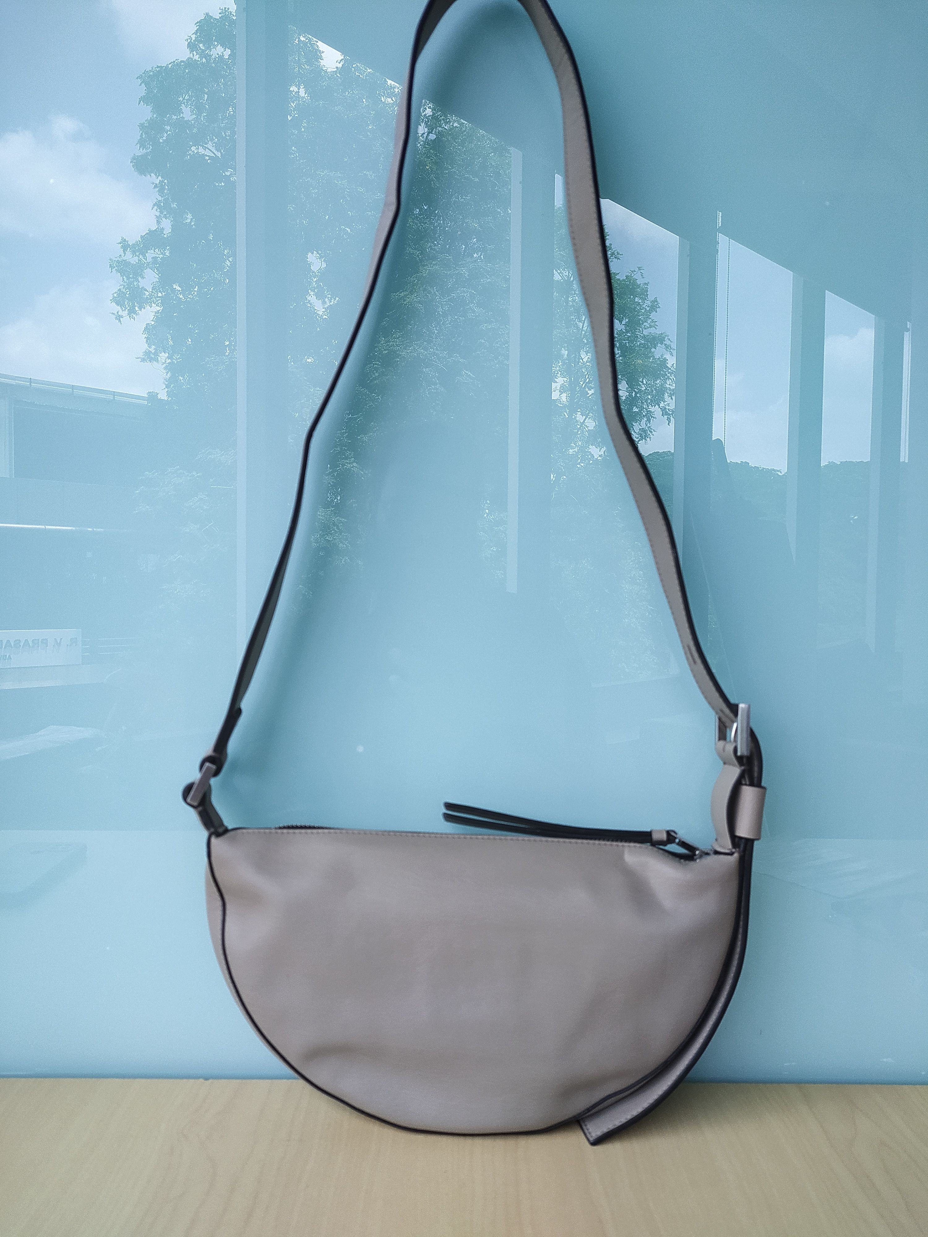 Allsaints AllSaints Leather CrossBody Sling Bag Free Shipping FTP/8015 Size ONE SIZE - 2 Thumbnail