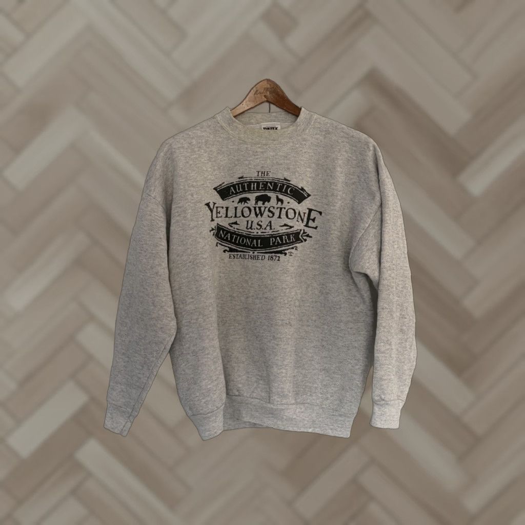 Tultex VINTAGE Tultex Yellowstone Crewneck Pullover Sweatshirt White Heather Large Unisex Adults Crew Neck Long Sleeve Fleece Shirt/Top Size US L / EU 52-54 / 3 - 1 Thumbnail