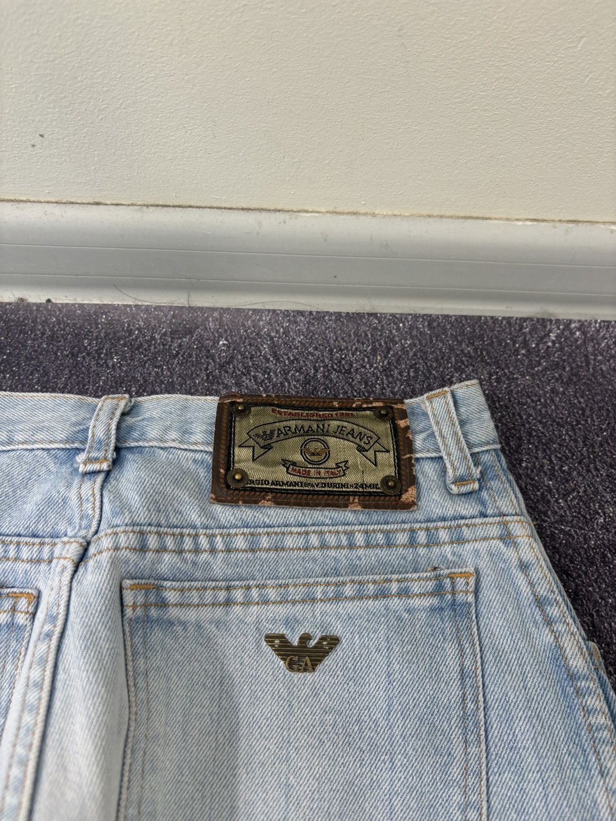 Armani Vintage Armani Jeans Women’s Faded Light Blue Denim Jeans Size 31" - 6 Thumbnail