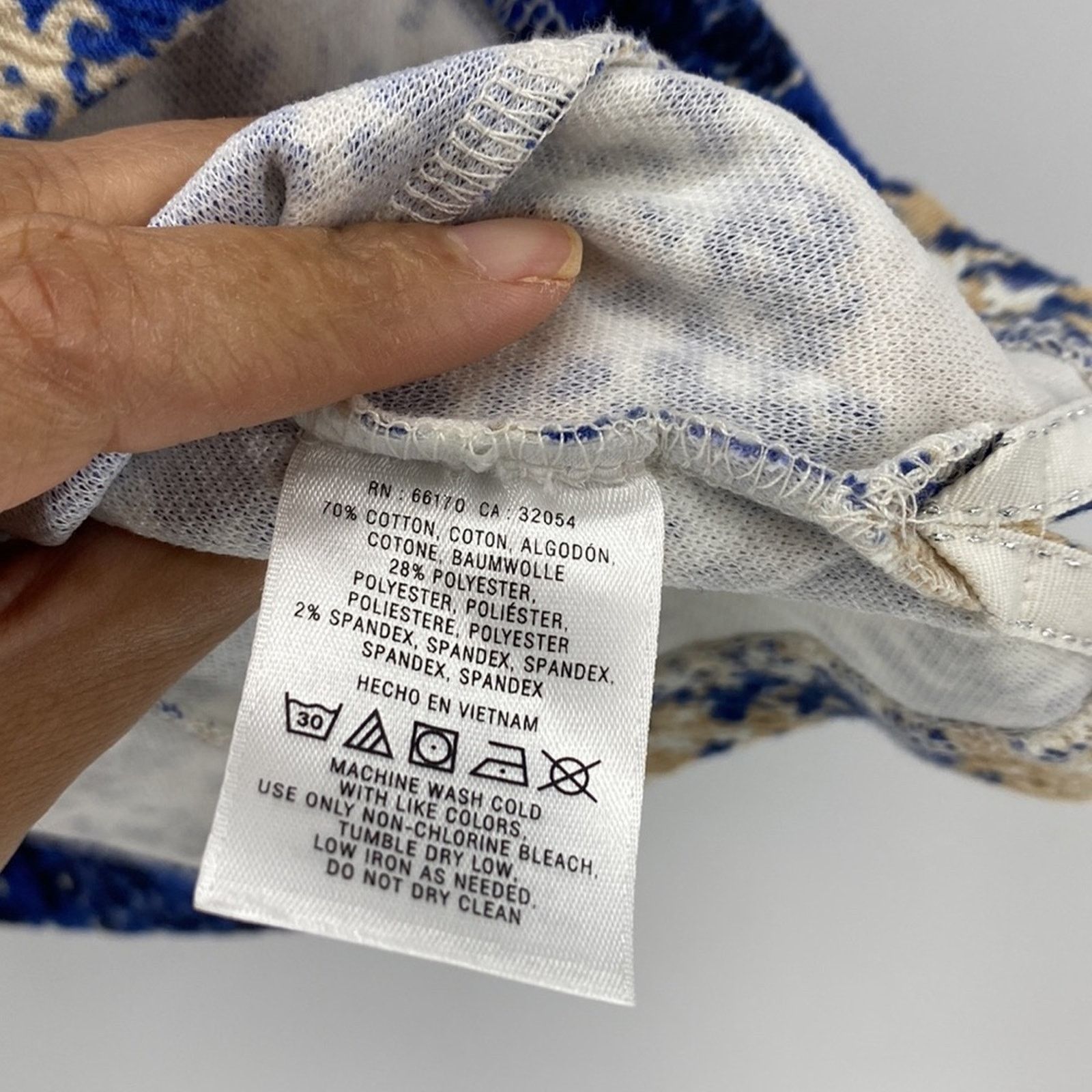 Anthropologie Anthropologie Postcard puff sleeve cropped watercolor top S Size S / US 4 / IT 40 - 6 Thumbnail