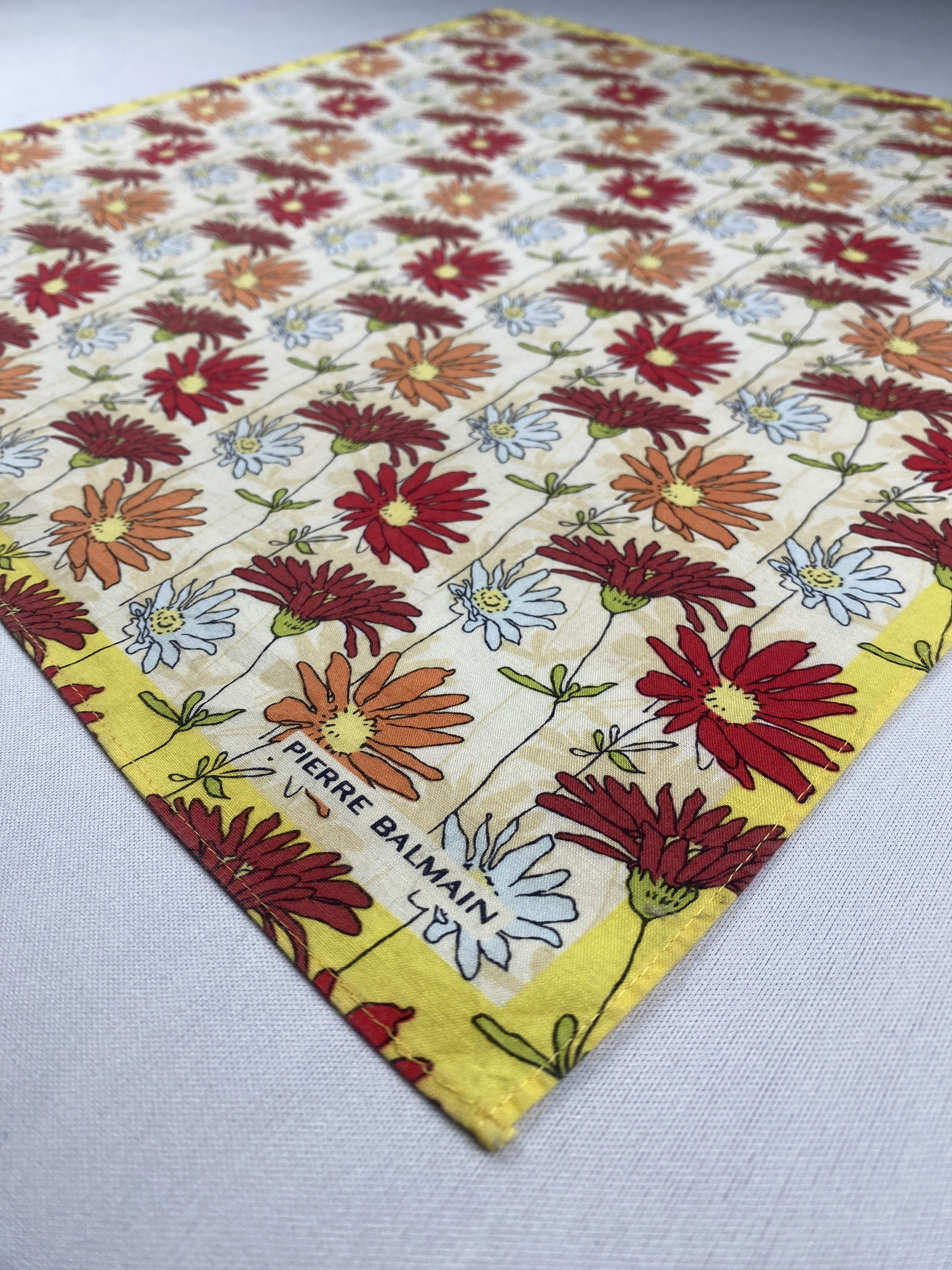 Pierre Balmain Vtg Pierre Balmain Handkerchief Pocket Square Bandana HM0014 Size ONE SIZE - 5 Thumbnail