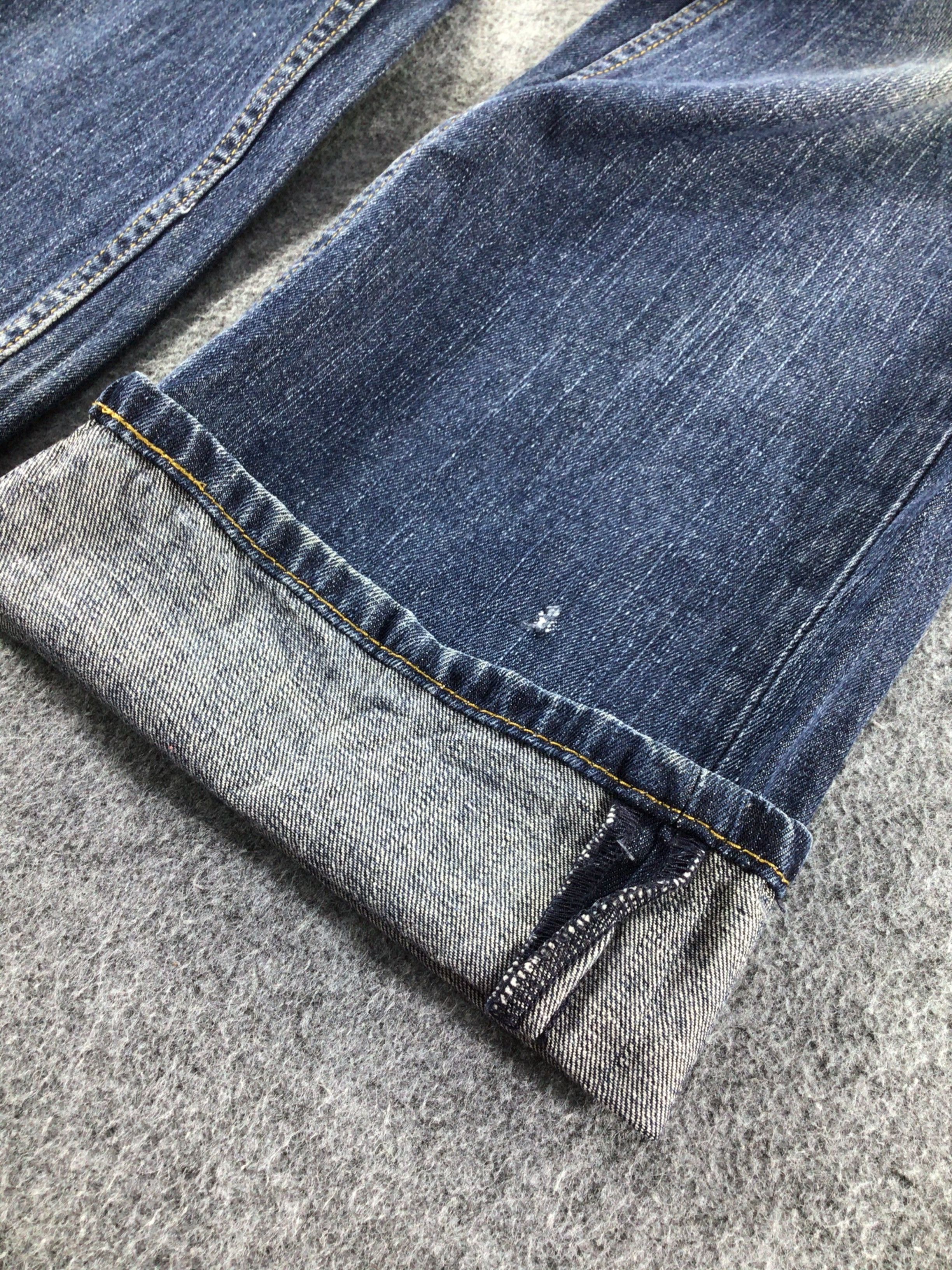 Levi's Vintage Levis 559 Jeans Blue Wash Denim -J475 Size US 35 - 7 Thumbnail