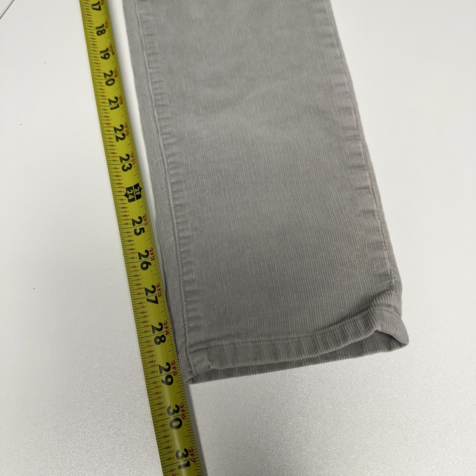 Patagonia Patagonia Womens Corduroy Pants 31 12 Gray Organic Cotton Size 34" / US 12 / IT 48 - 12 Thumbnail
